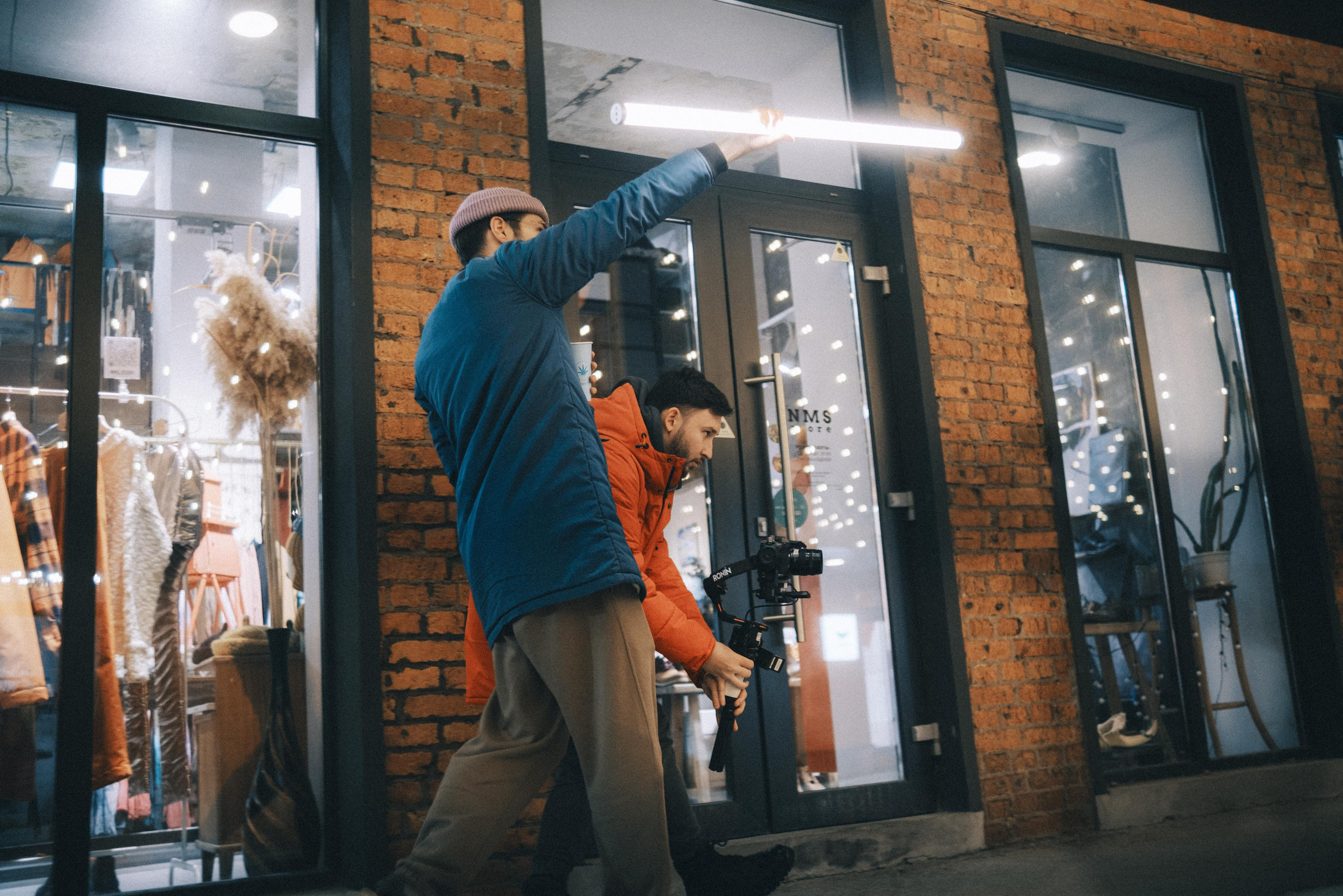 НА ШУМЕ х Суперметалл. Репортажный и портретный фотограф в Москве Илья Спиридонов