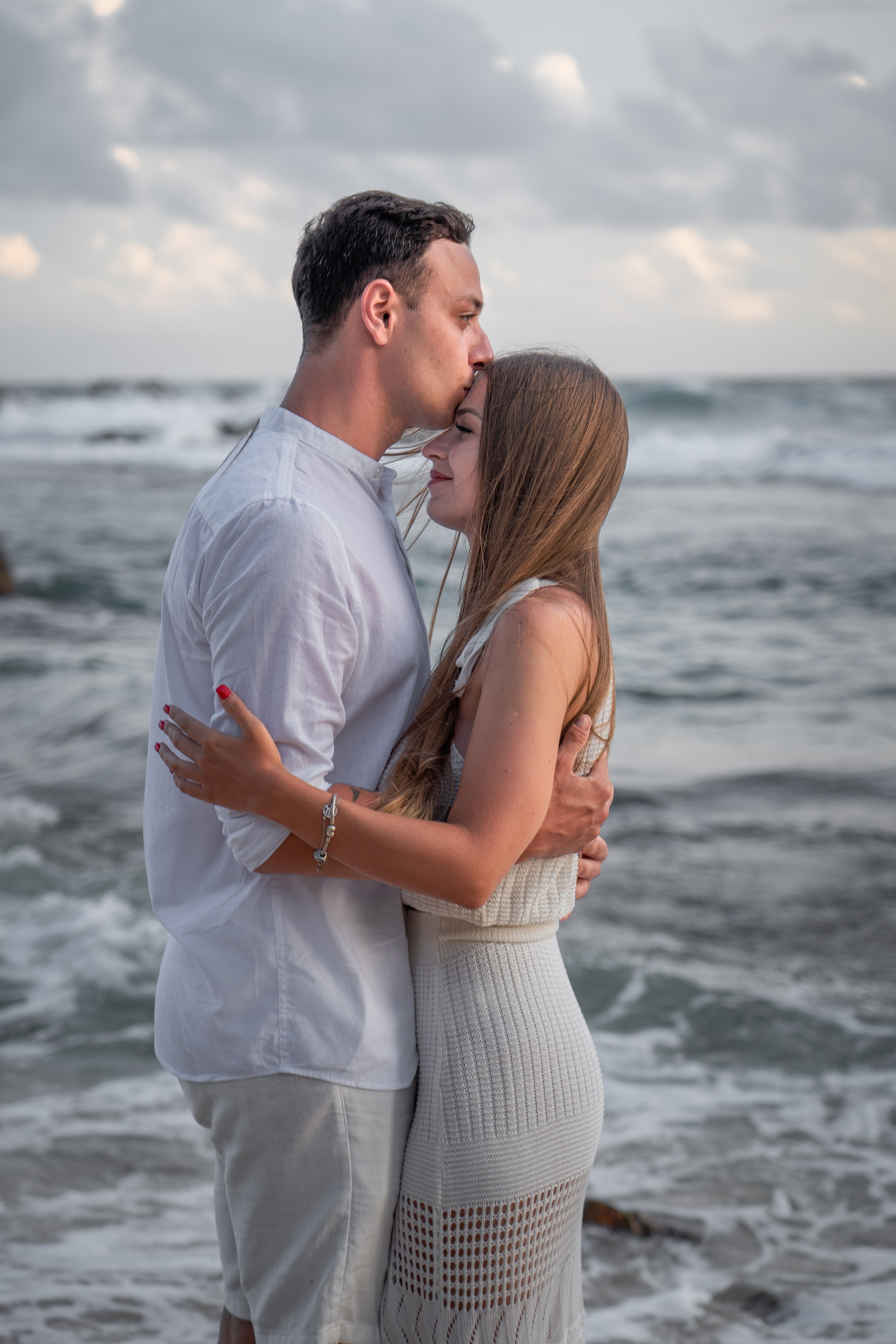 Lera & Lelik, Turtle Beach