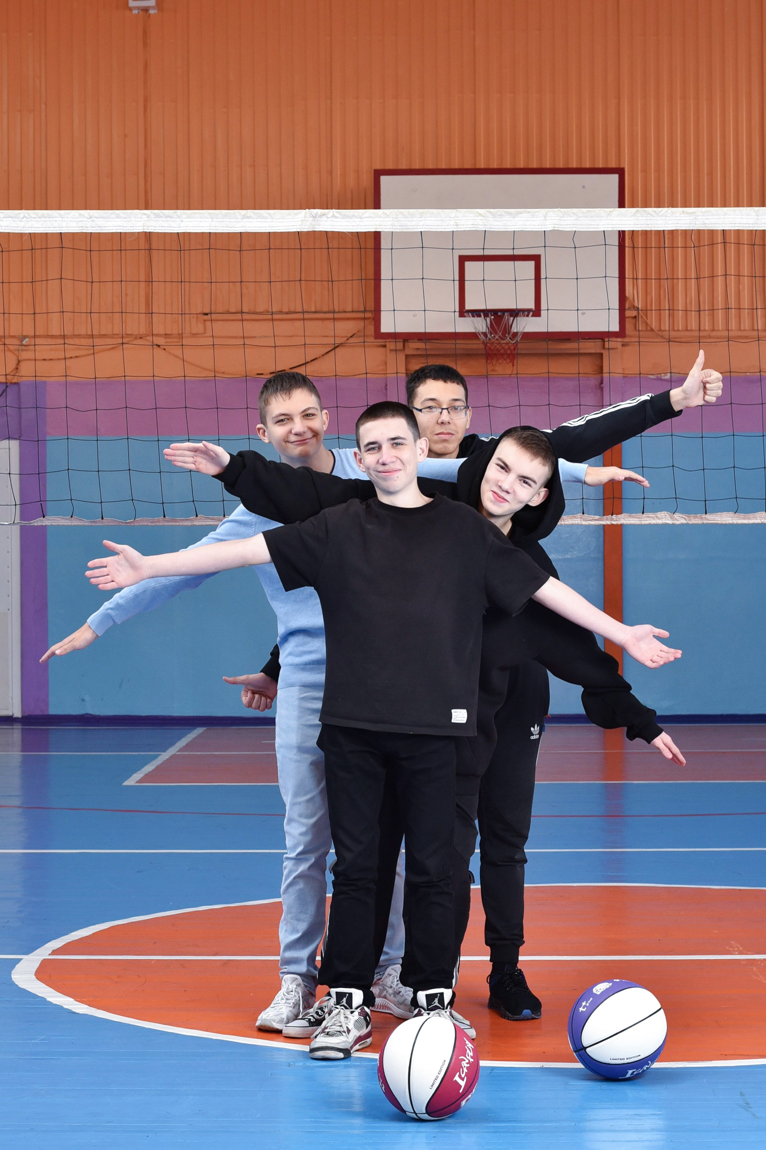 ФОТОСЕССИЯ В СПОРТИВНОМ ЗАЛЕ. Школьный фотограф ЛАРИСА МАТВЕЕНКО