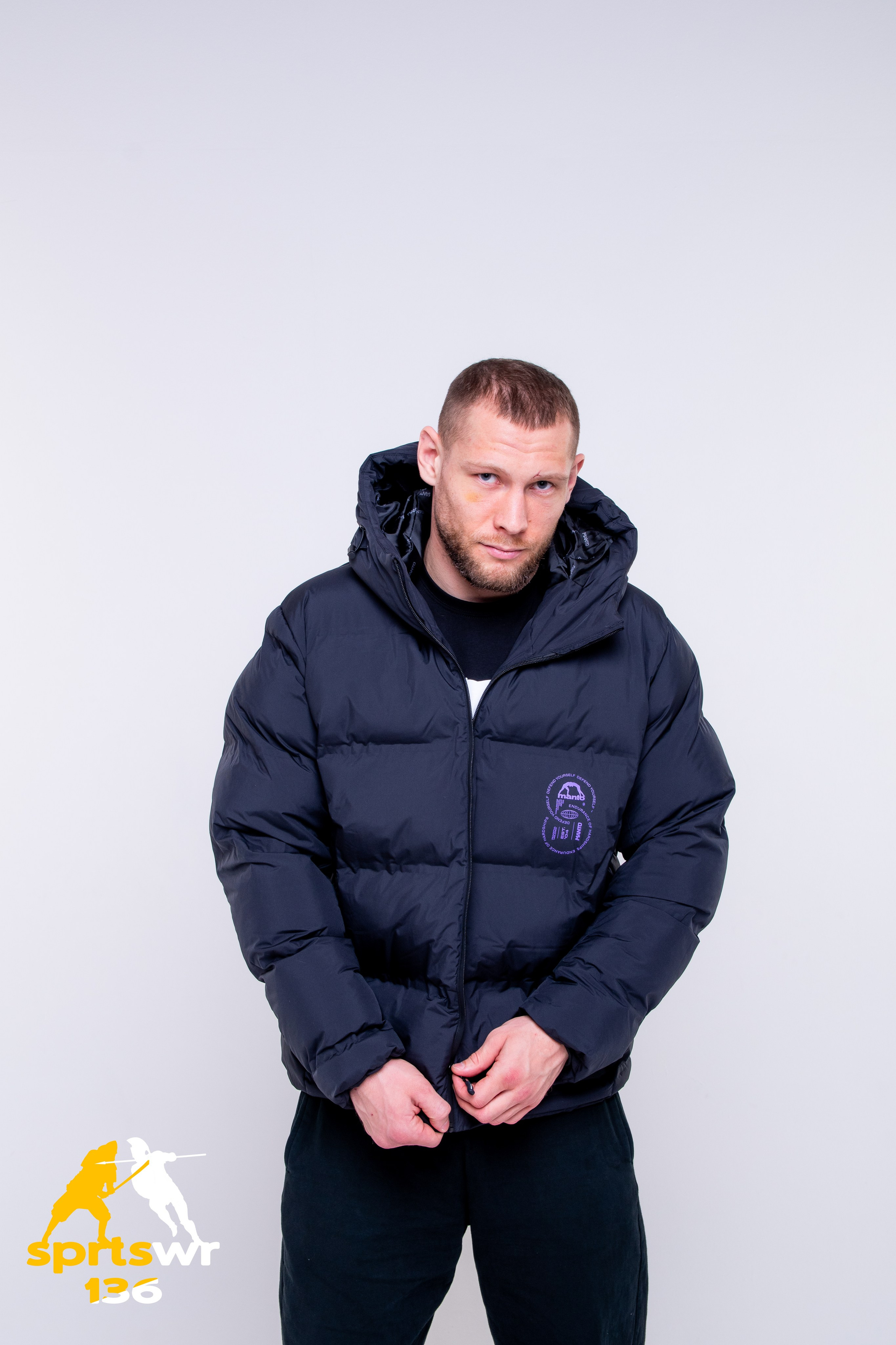 Одежда для мужчин. Профессиональная фотостудия в Санкт-Петербурге «Точка»