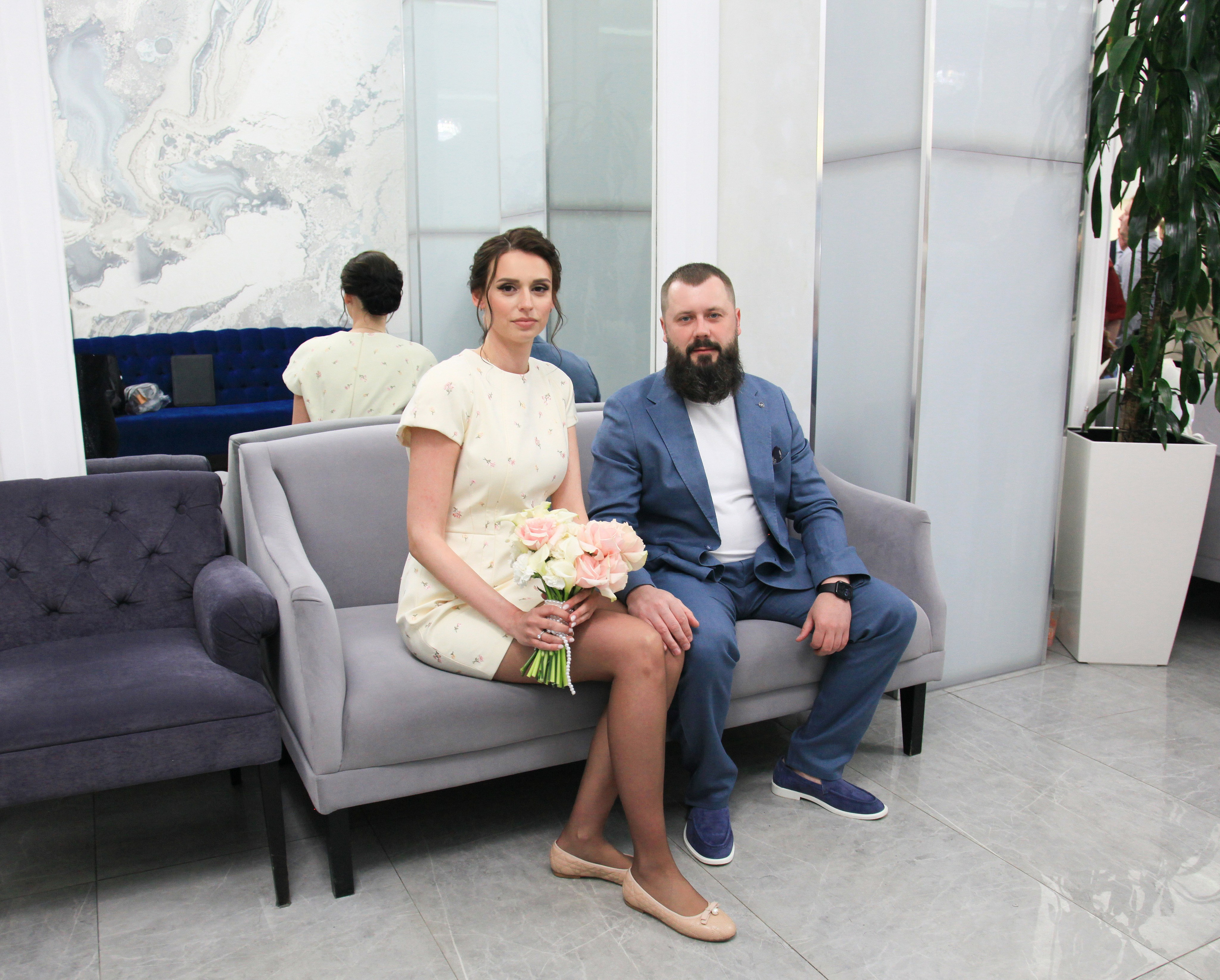 Александра и Александр Кутузовский ЗАГС. Фотограф Москва Одинцово Кубинка Краснознаменск Лапино