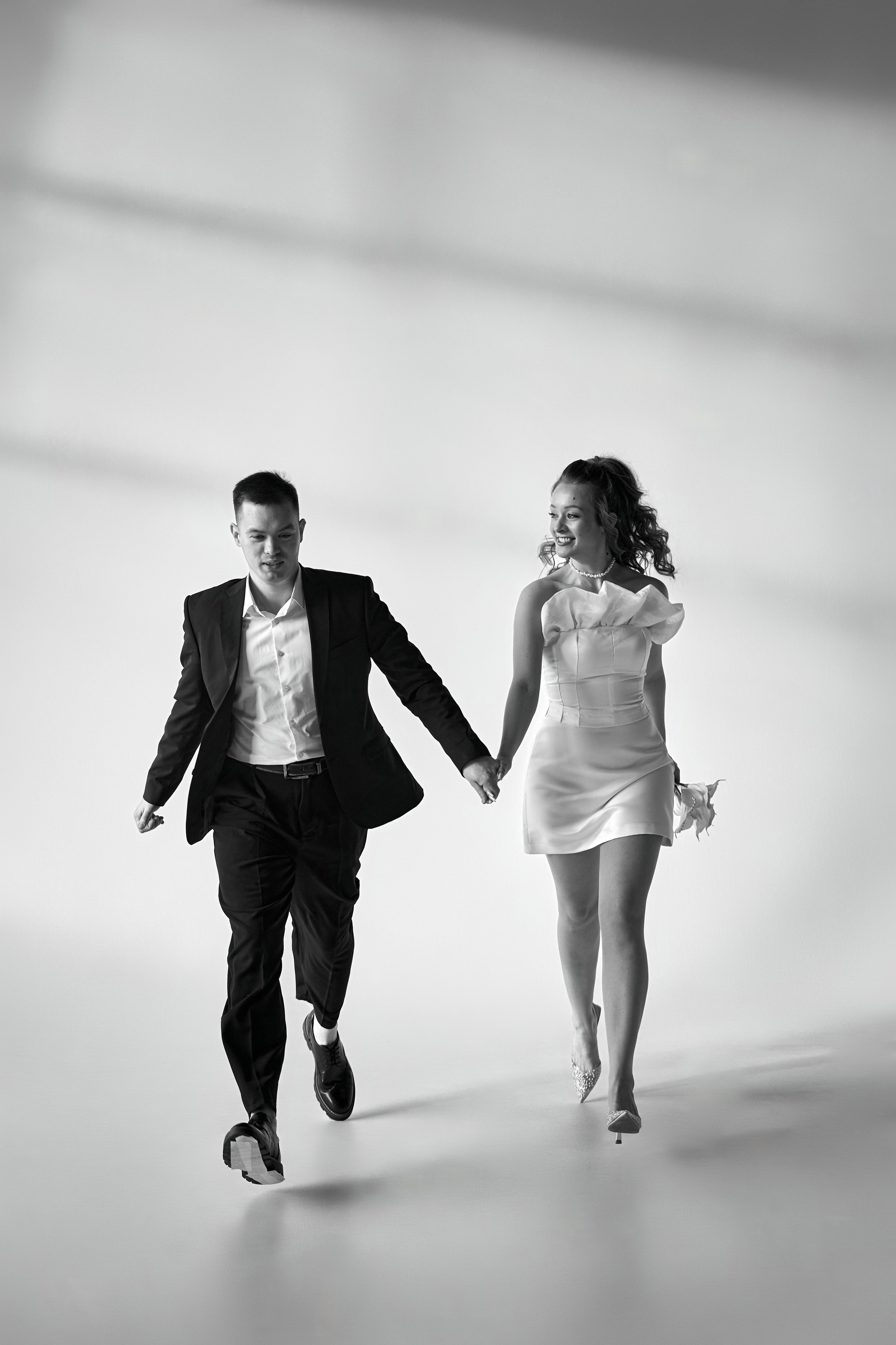 Свадебная фотосессия в гостинице и в студии