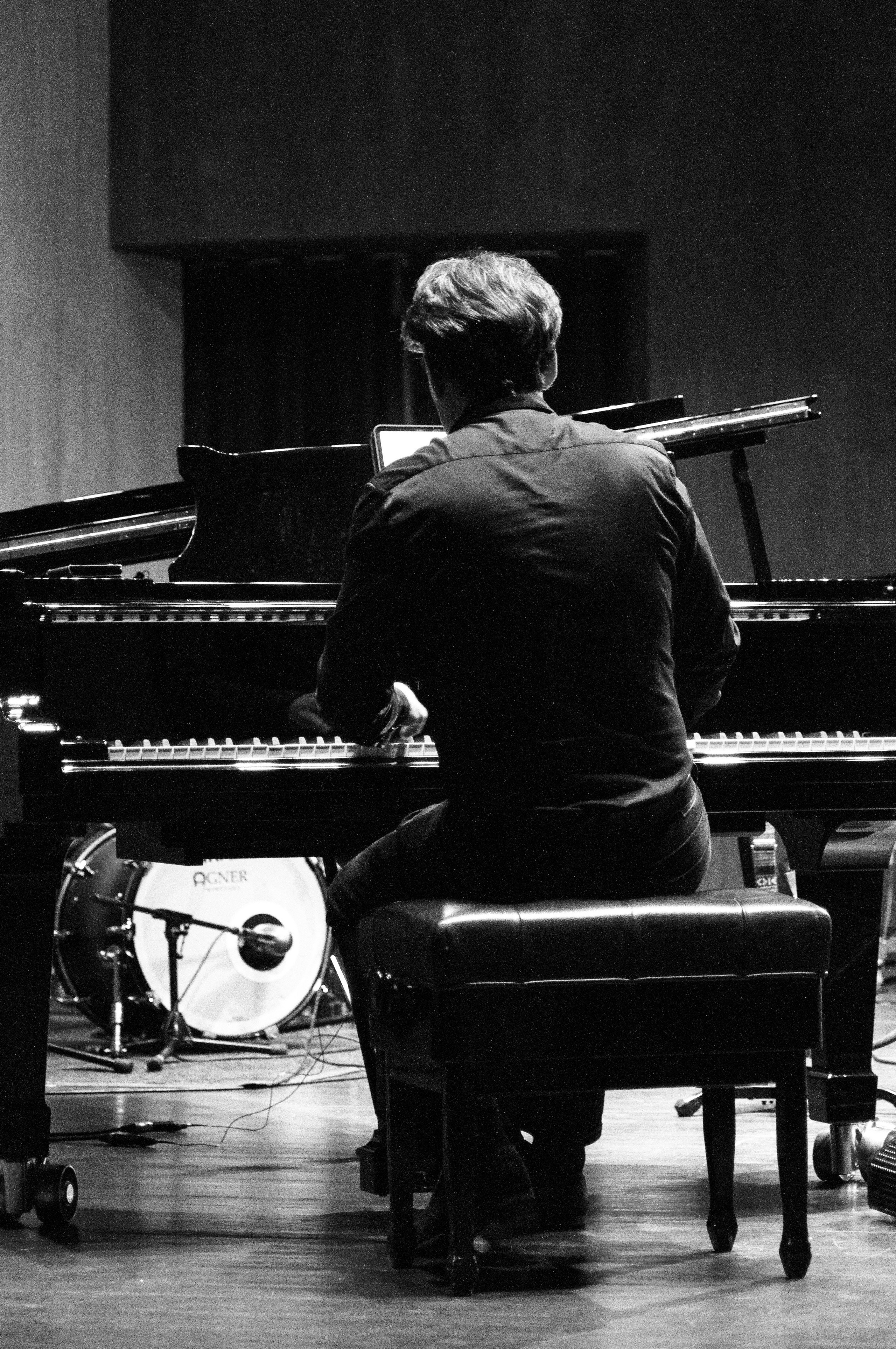 Елена Фролова. Ольга Пилант. АРТ, бэкстейдж, свадебная и семейная фотография, городской портрет, интерьерная фотография