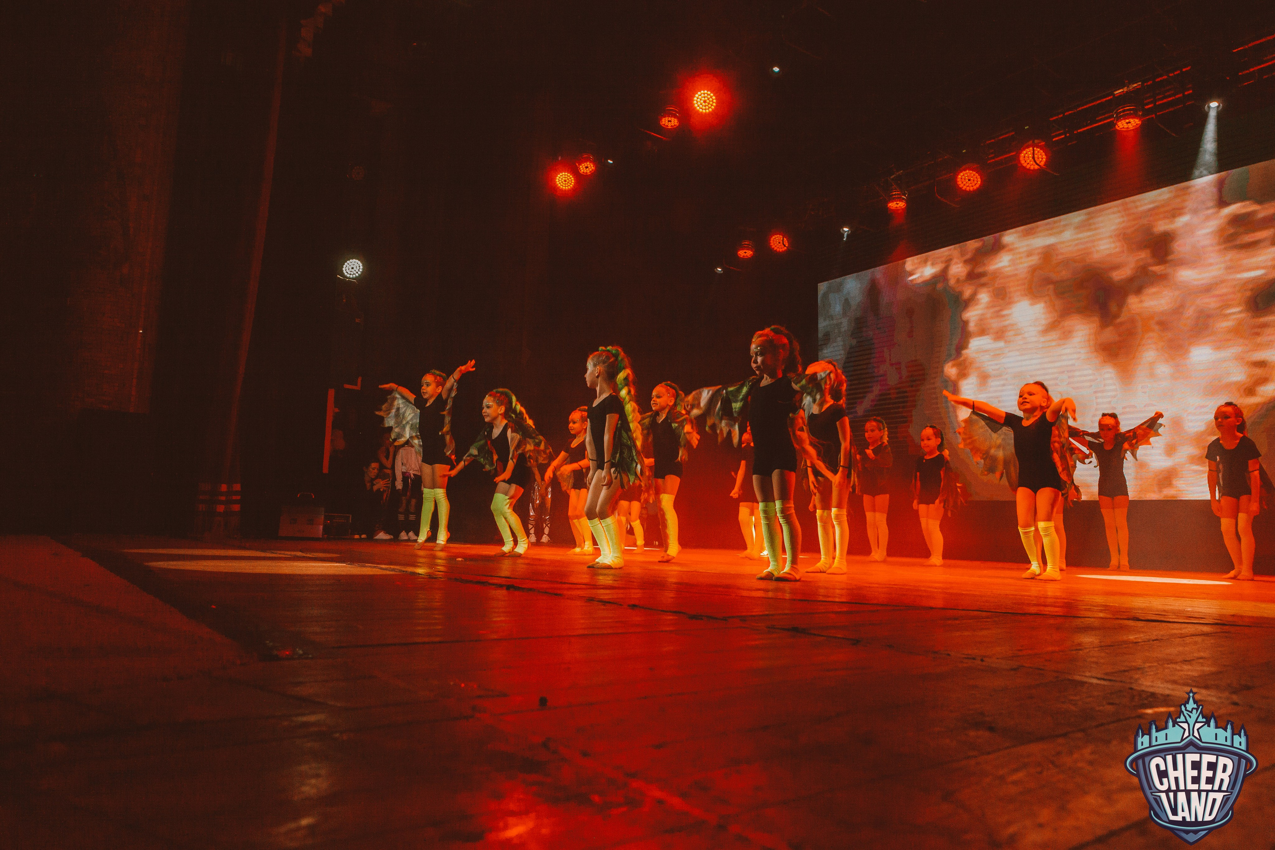 КОСМИЧЕСКОЕ НОВОГОДНЕЕ ПУТЕШЕСТВИЕ «CHEER LAND». Репортажный, семейный, свадебный, портретный фотограф