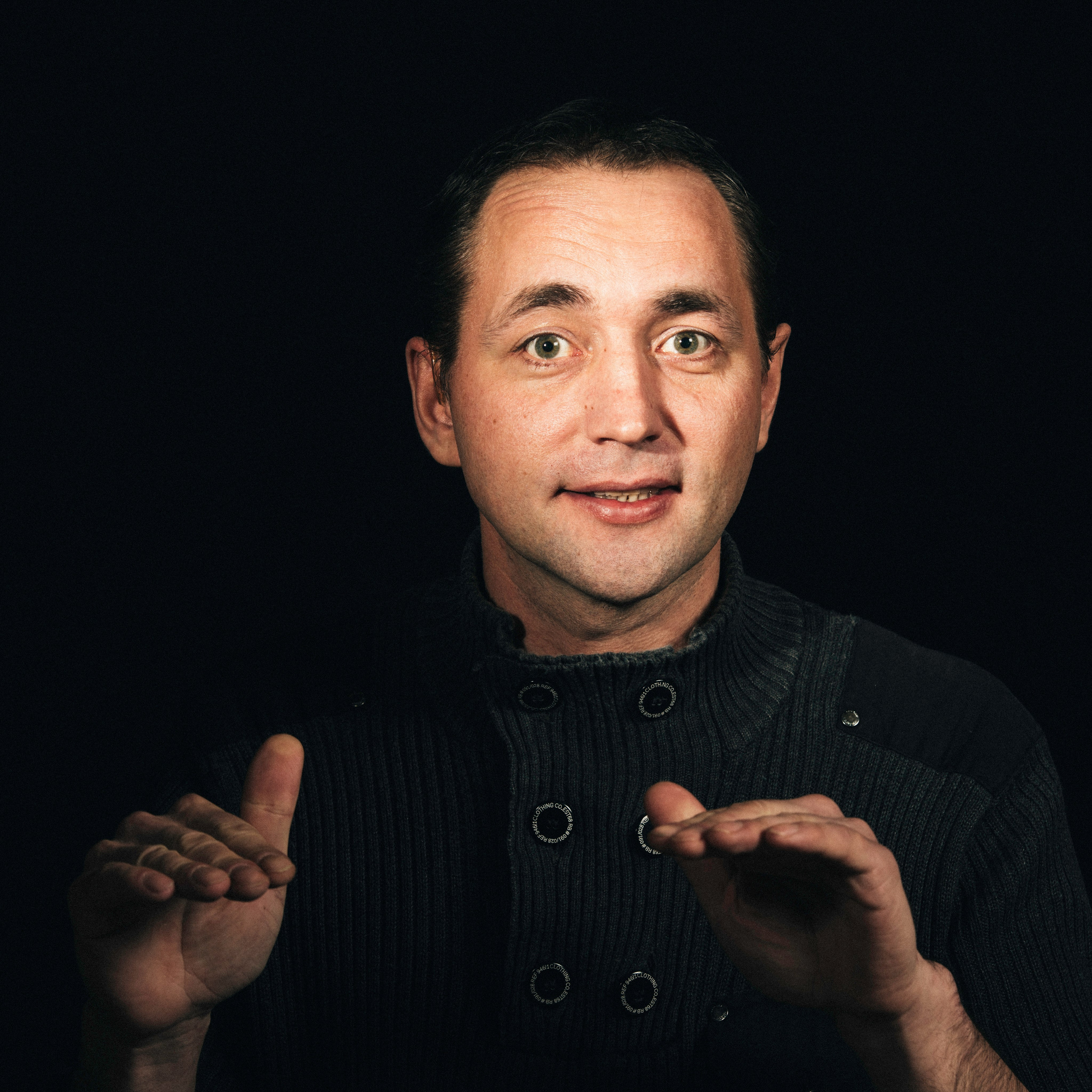 Сергей Синодов. Актёр, мим. Портфолио. Фотограф Андрей Зикеев, фотостудия AzArt Studio в Москве