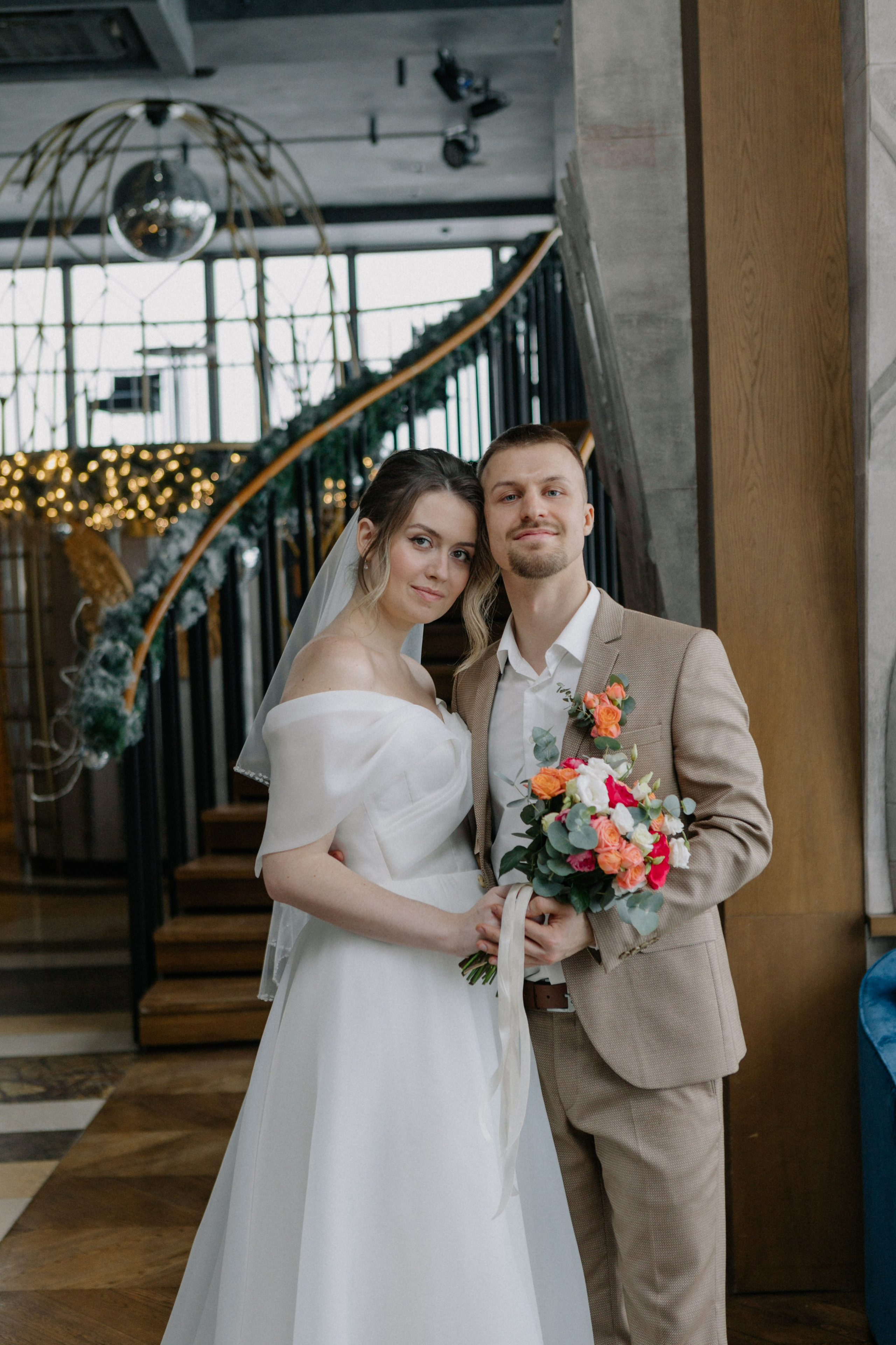 Ксюша и Илья. Утро в отеле роспись в Birds. Свадебный и портретный фотограф в Москве Анастасия Масюк