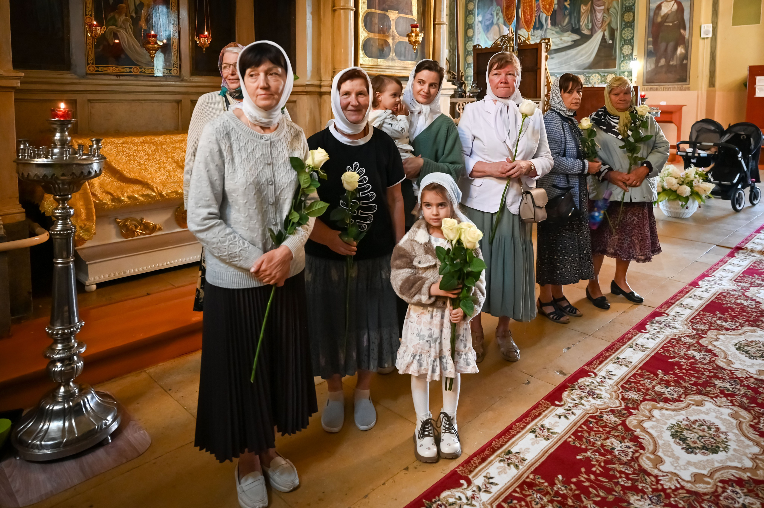 Митрополит Крутицкий Коломенский Павел в Георгиевском храме с. Ванилово. Семейный фотограф в г. Воскресенск Наталия Молева