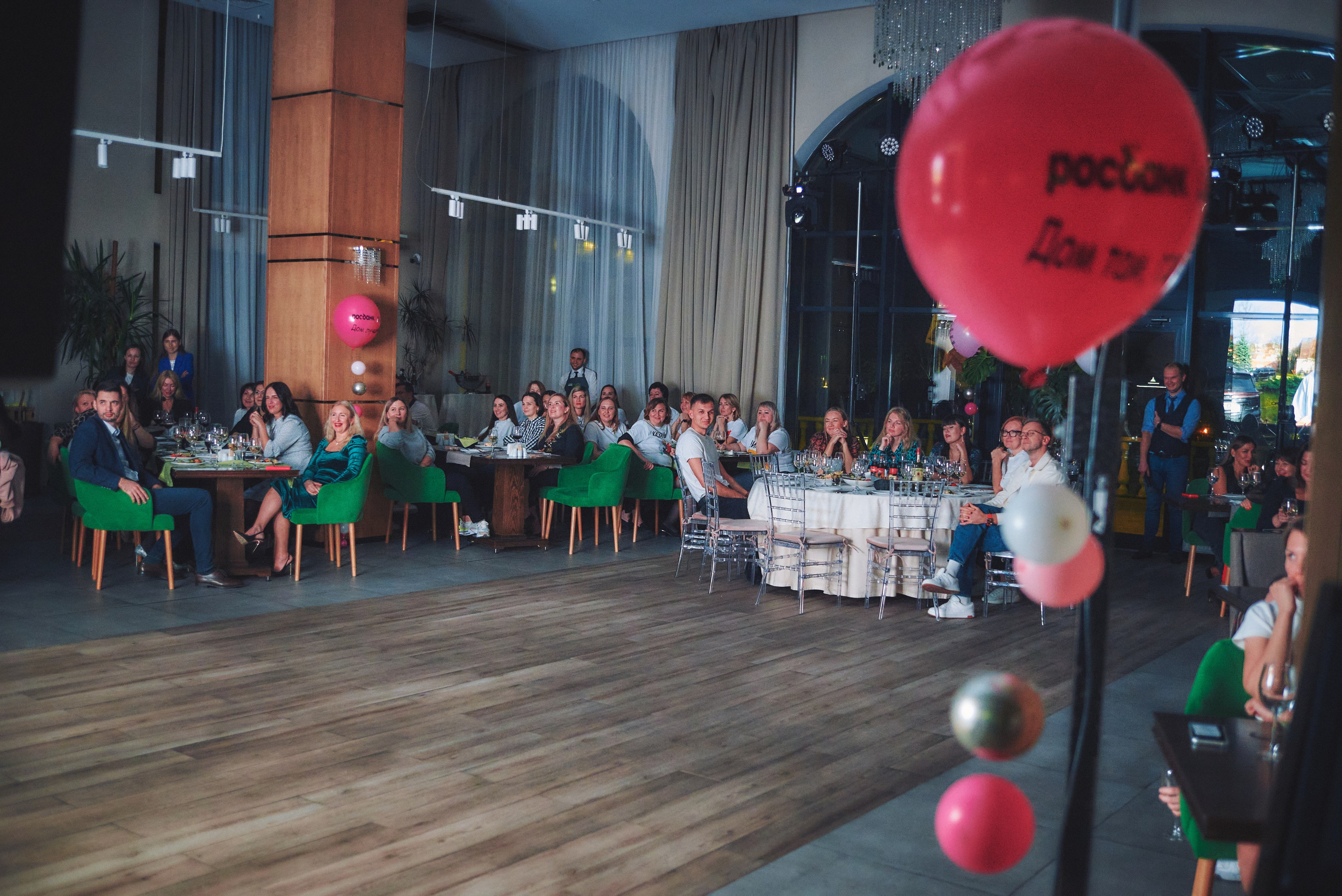 Корпоративный банкет. Константин Кордонский | Интерьерный и food-фотограф в Кисловодске и КМВ