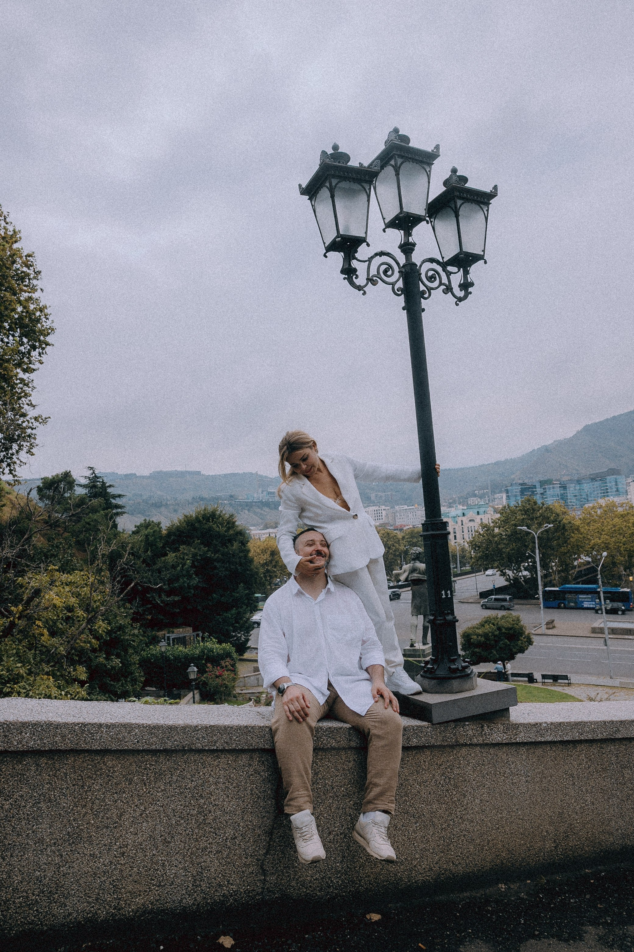 Парная семейная фотосессия в Грузии Тбилиси. Свадебный фотограф Грузия Тбилиси
