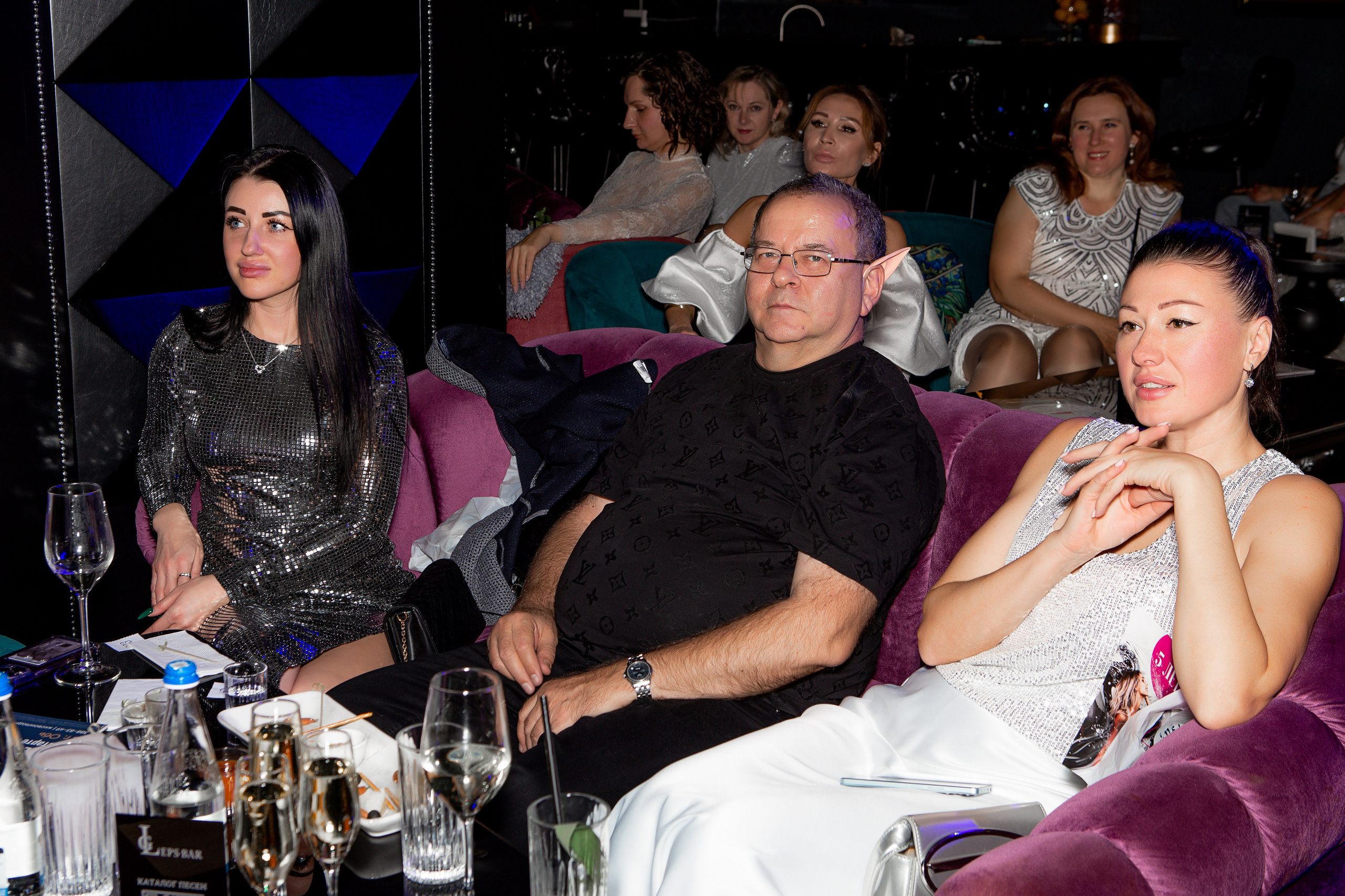 5 лет Женскому клубу. Контент фотограф, съемка для маркетплейсов, фуд съемка и репортажи в Новосибирске Ралия Галеева