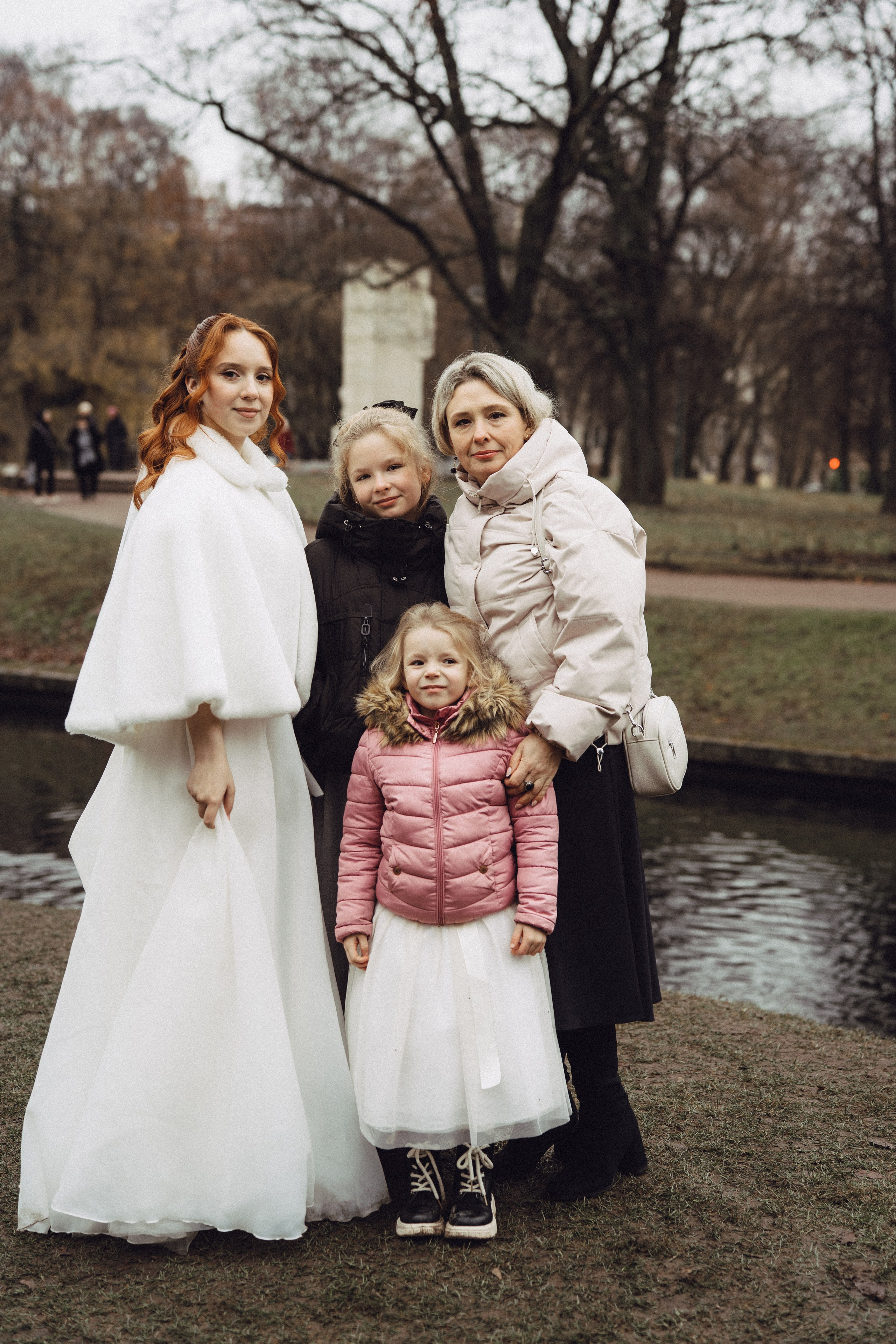 СВАДЕБНАЯ СЬЕМКА ВО ВТОРОМ ДВОРЦЕ С ГОСТЯМИ И ПРОГУЛКА В ТАВРИЧЕСКОМ САДУ. Профессиональный фотограф, Санкт-Петербург — Виктория Богомолова