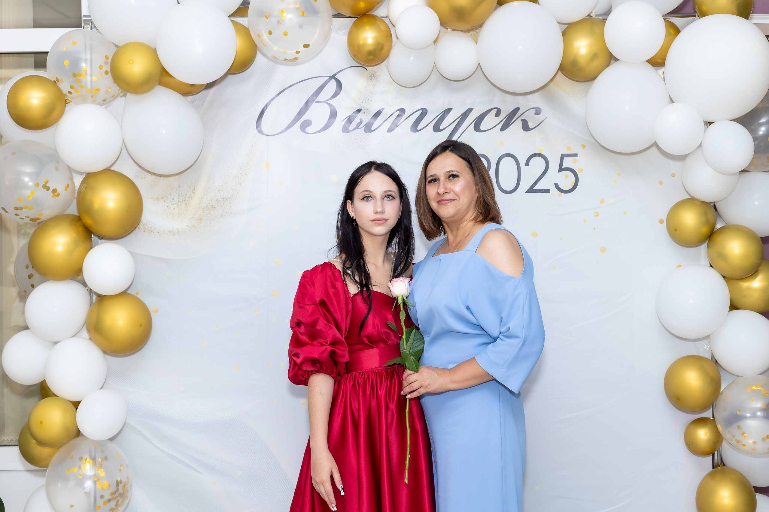 Вручение аттестата 2025. Выпускные альбомы Майкоп, Краснодар Елена Золотарева