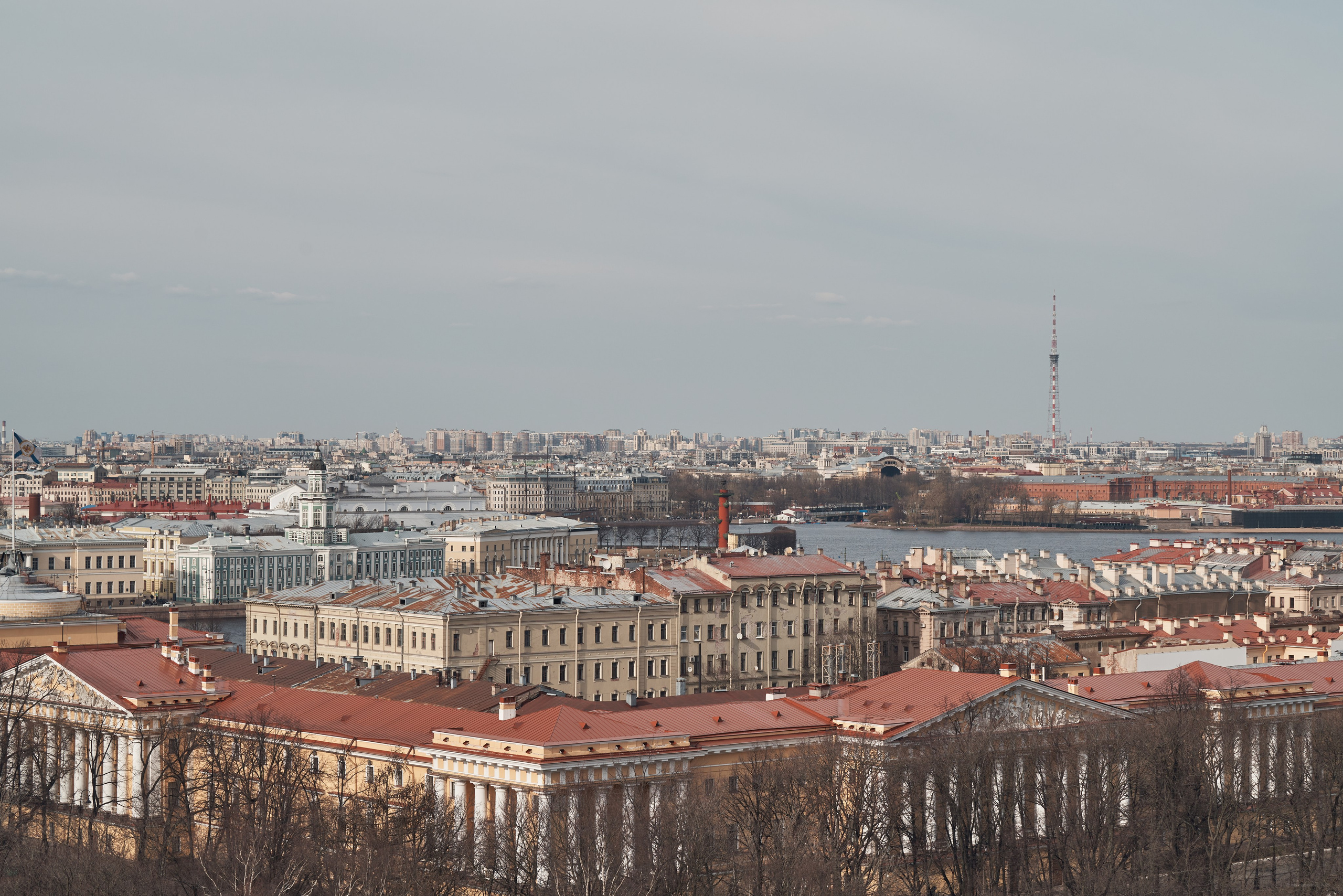 Колоннада Исаакиевского собора