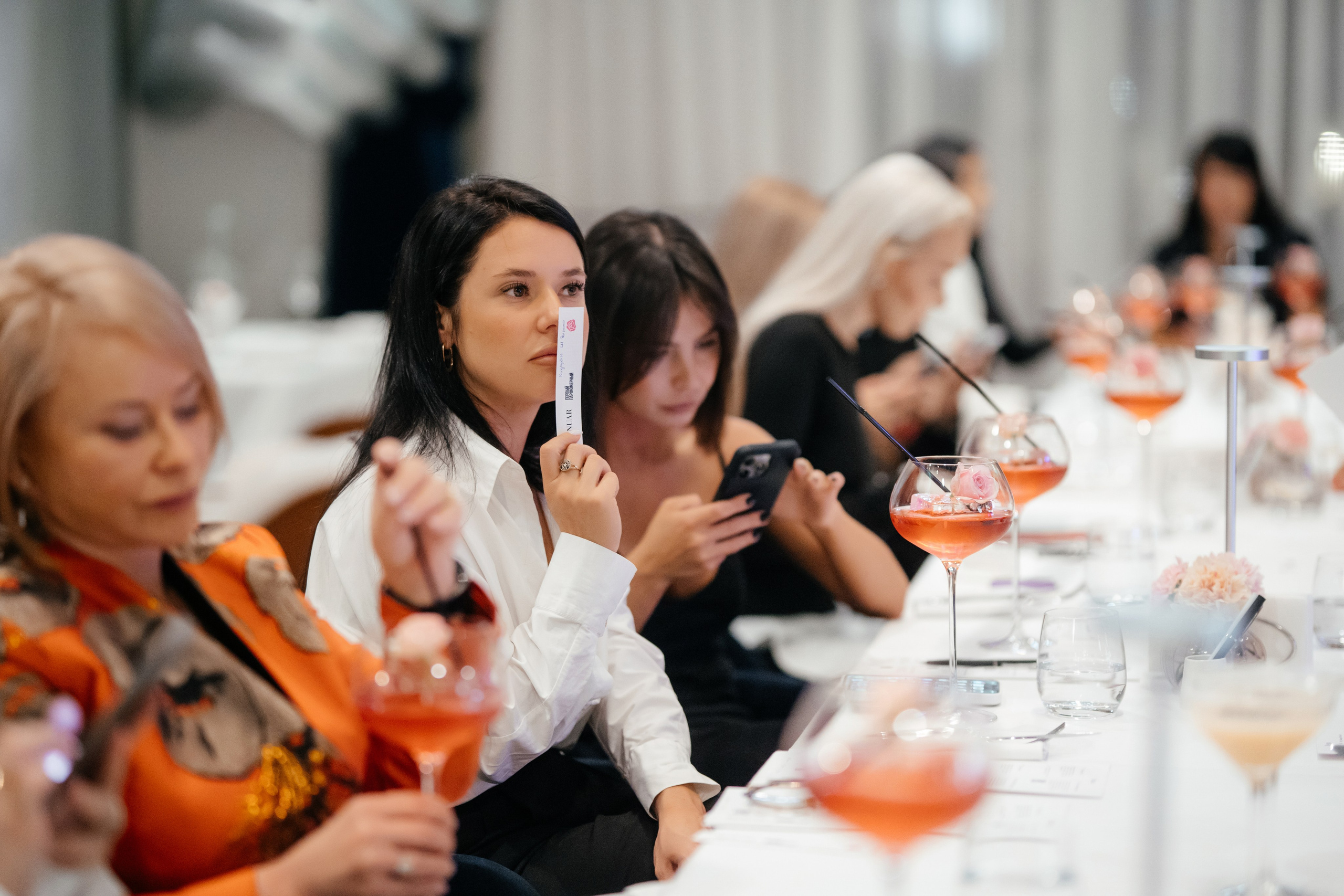 Коктейльно-парфюмерный вечер. BENUAR Restaurant