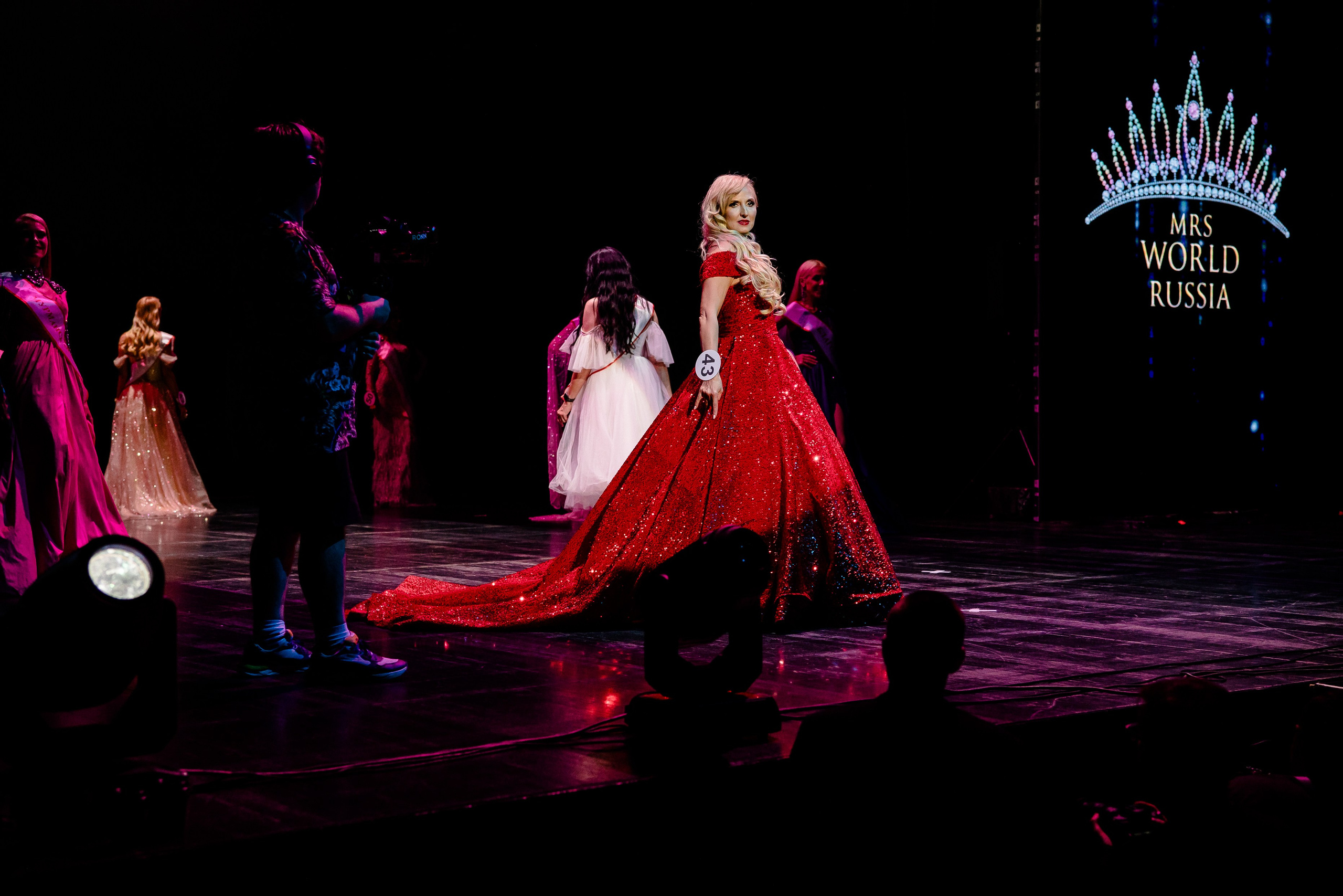 Репортажная съёмка. Свадебный фотограф в Иваново Гитарина Черняева