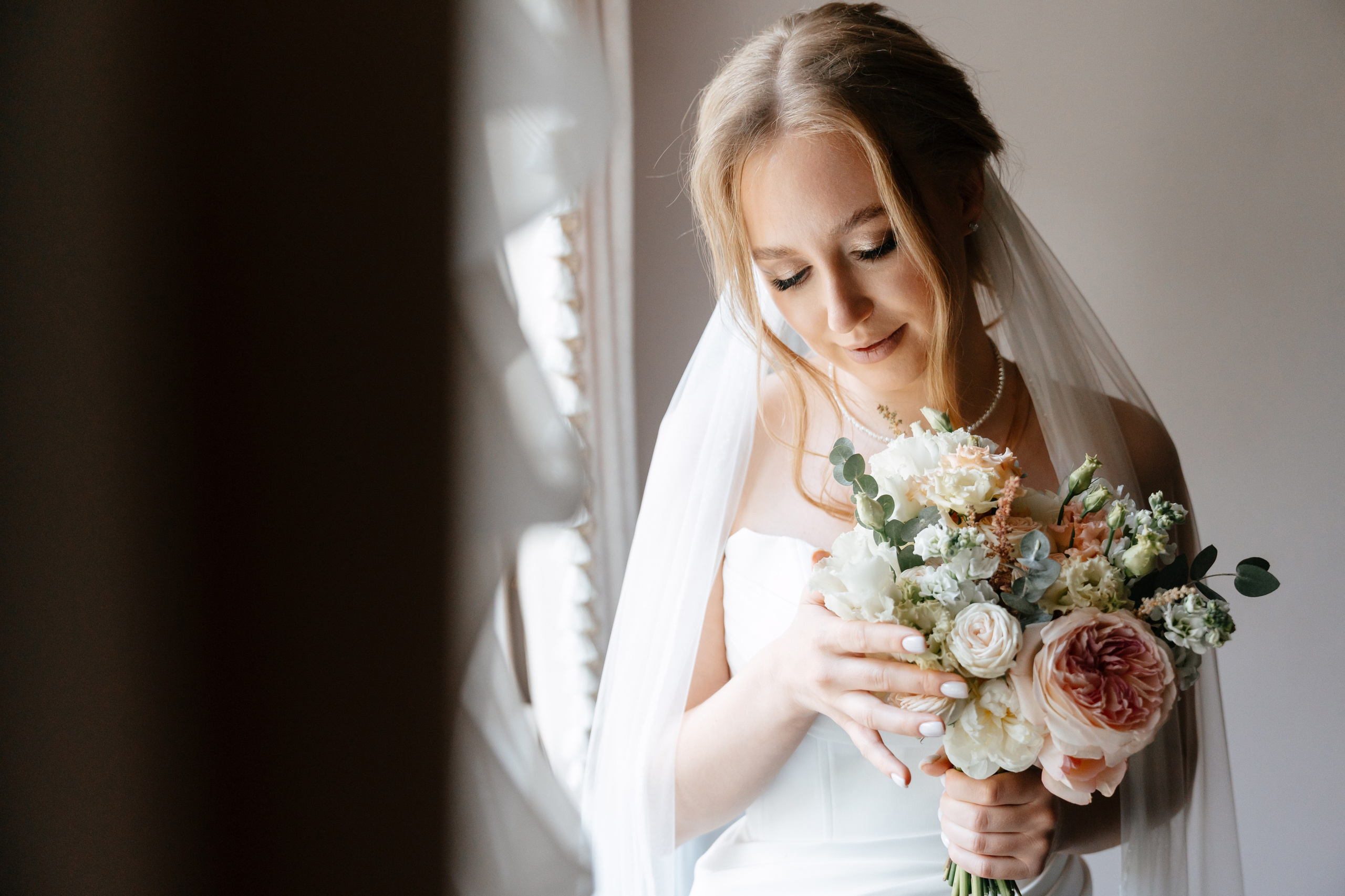 Свадебная фотосессия в Пушкине. Семейный и свадебный фотограф в Санкт-Петербурге и Москве