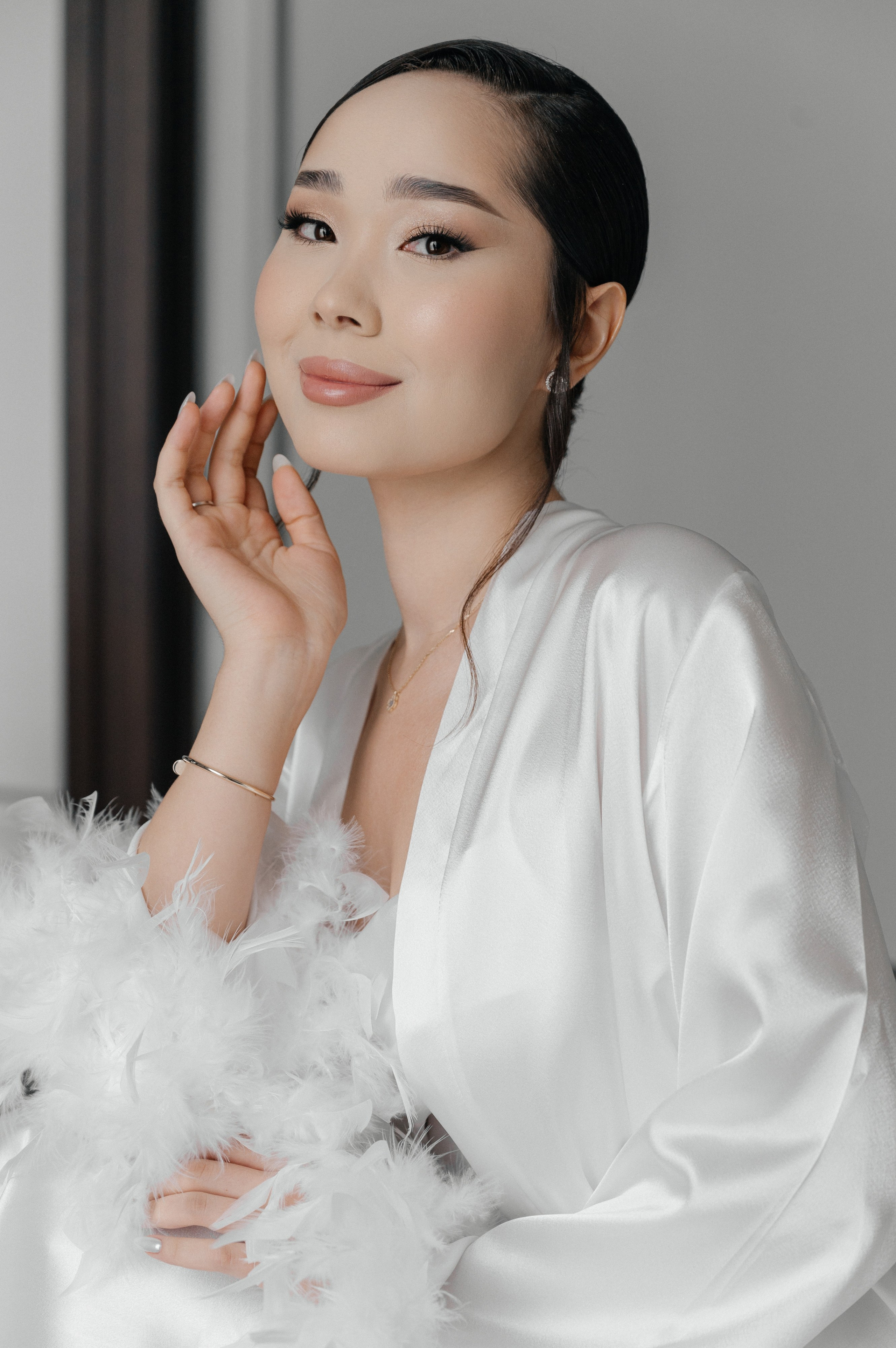 ANEL QYZ UZATU. HOME