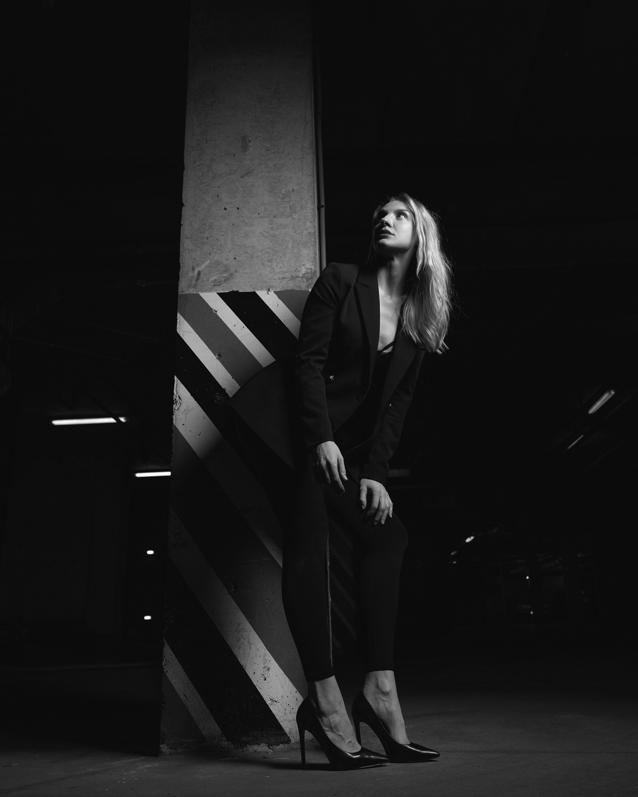 Фотосессия в подьезде). Фотограф в Москве — Евгений Мельников