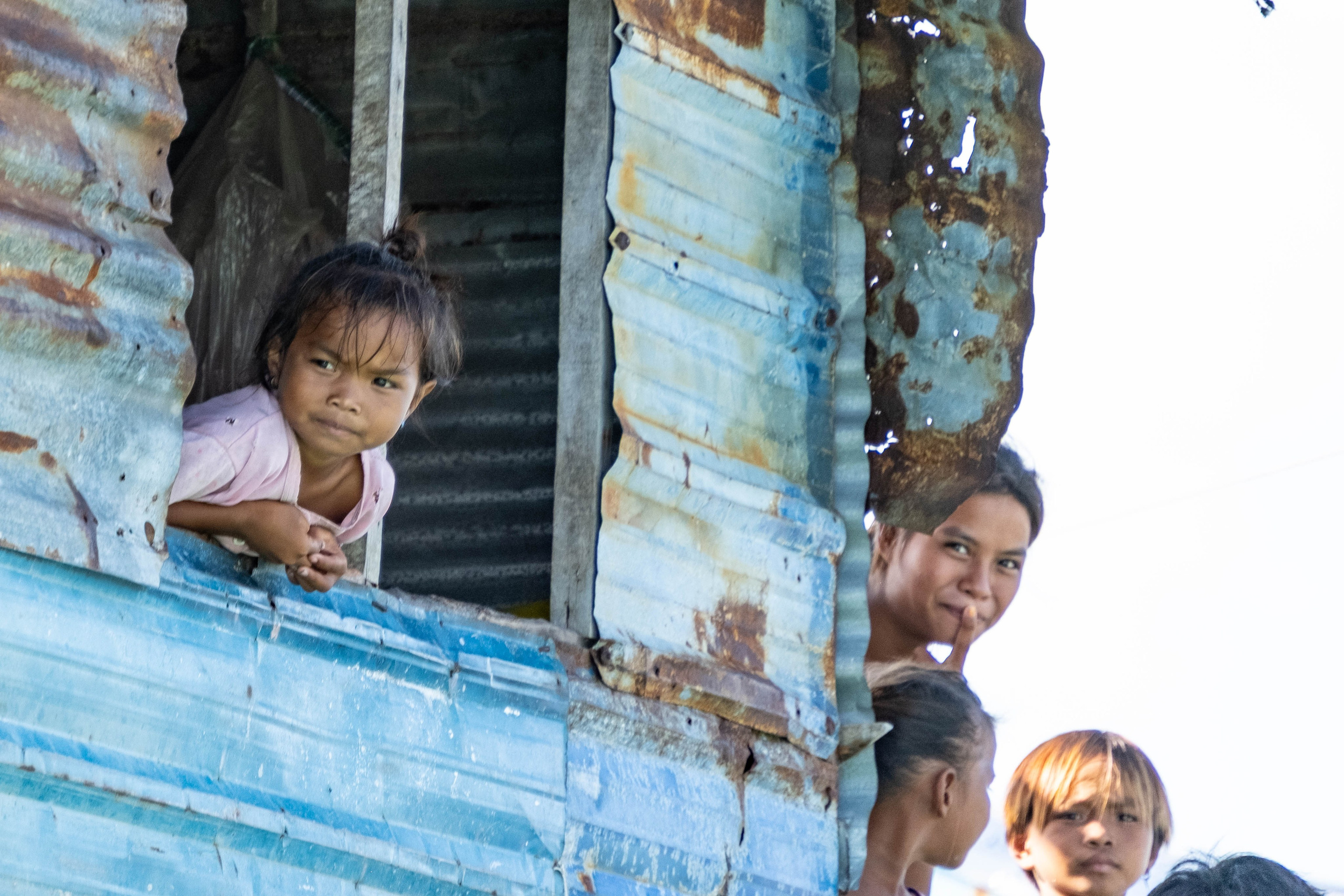 Остров. Цыгане. Фотографии из путешествий