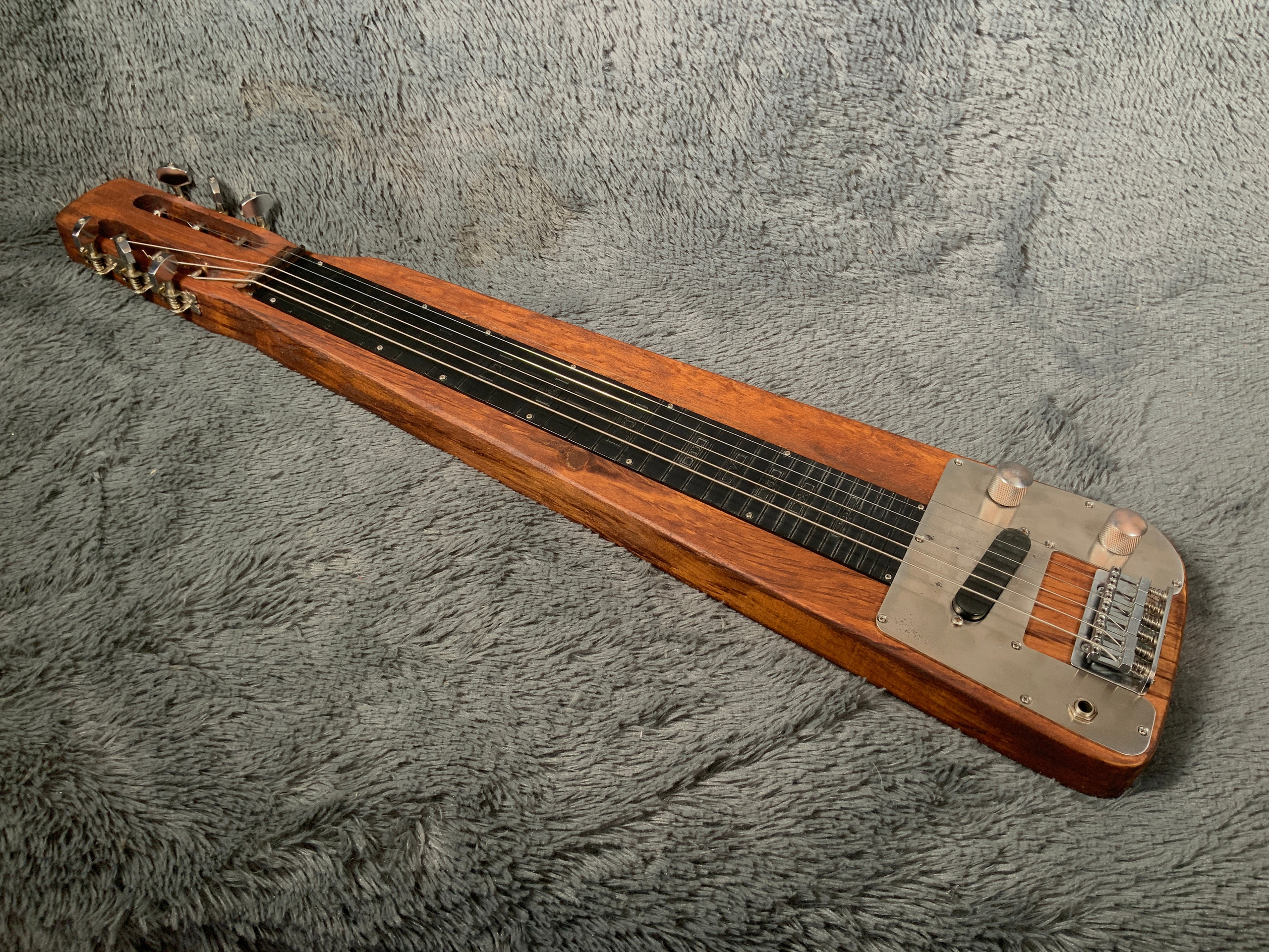 Artisan Lap Steel Slide Guitar
