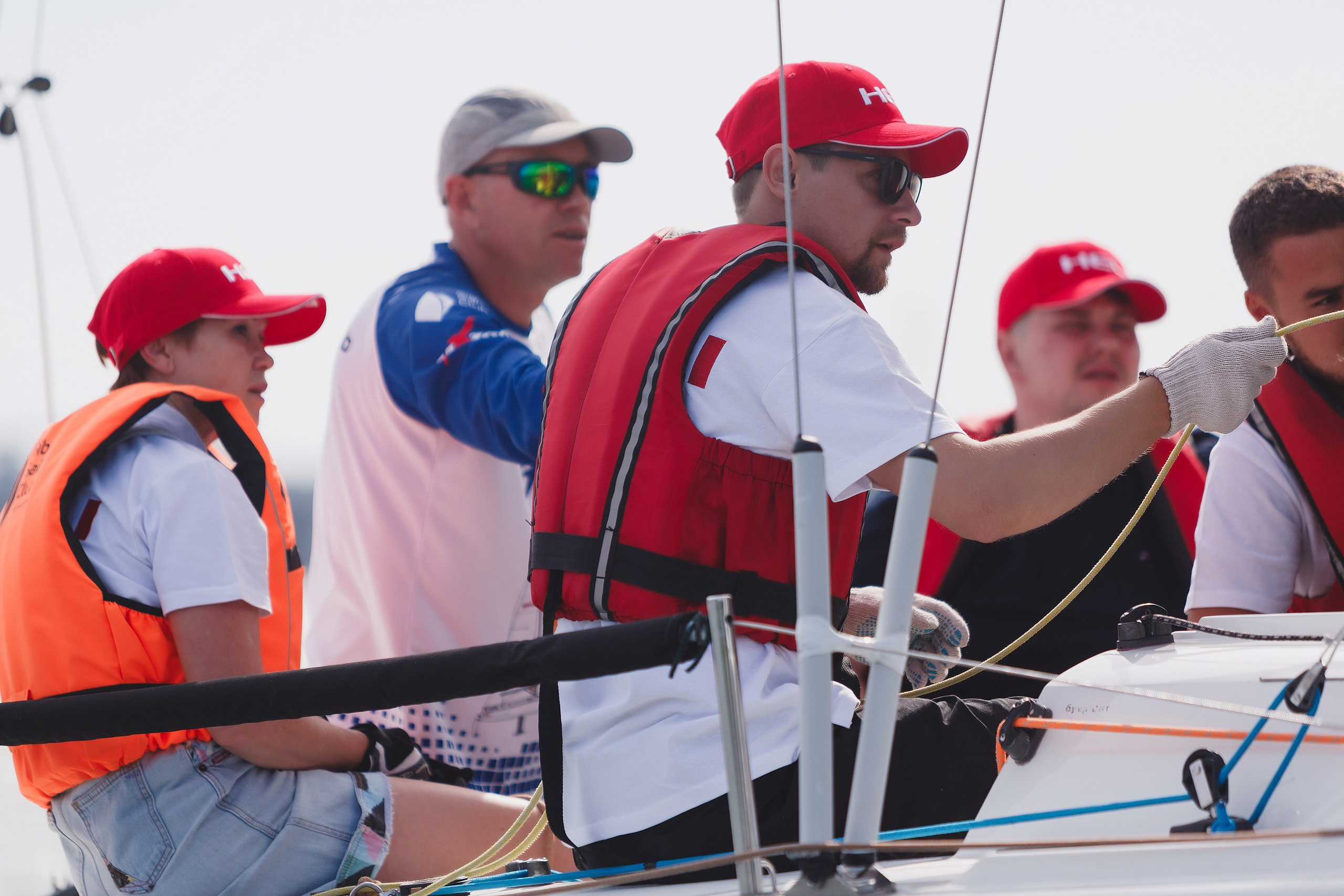 ЯХТИНГ. Roman Photo