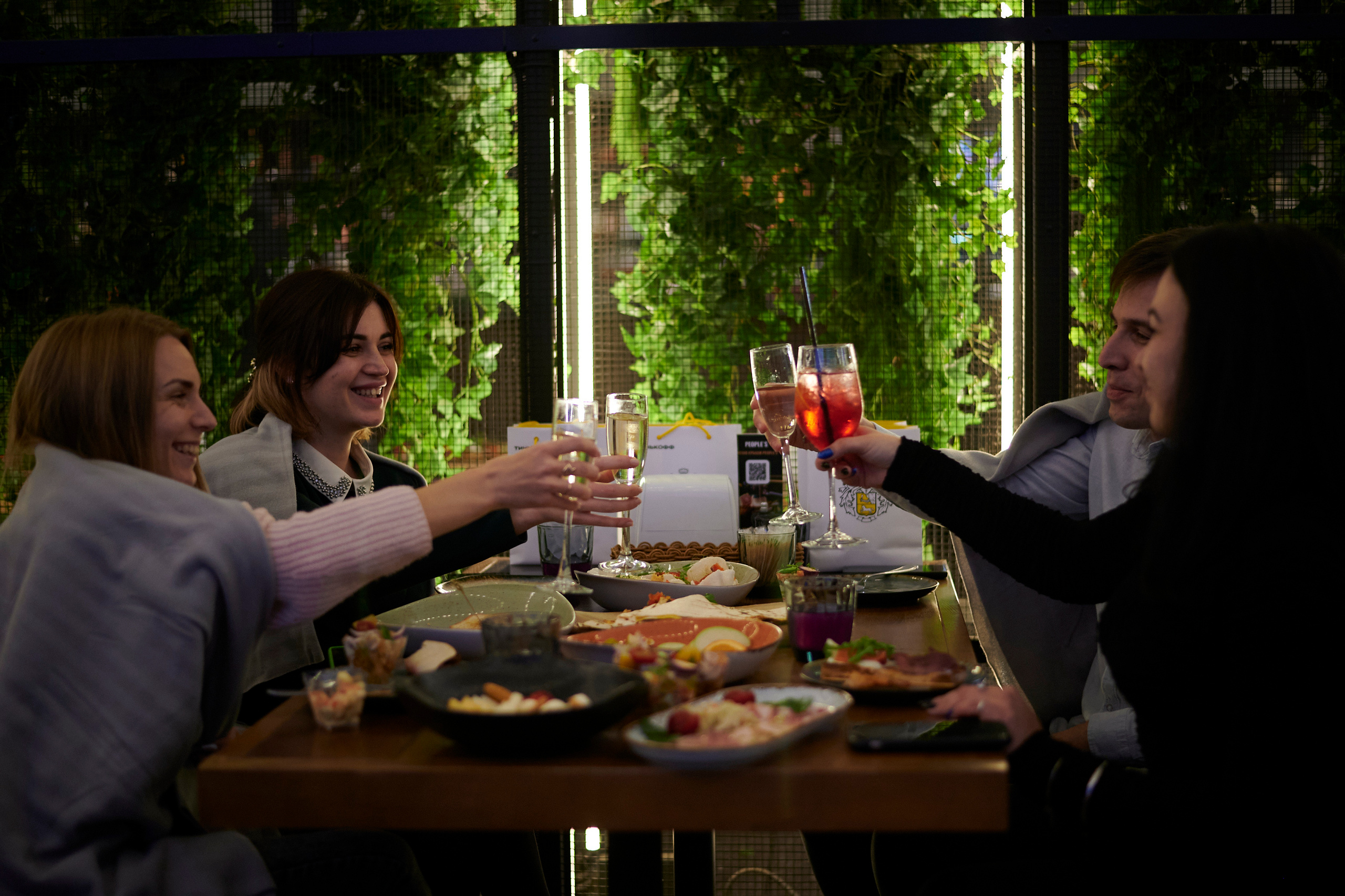 TINKOFF photo + video. Профессиональный репортажный фотограф в Самаре Никита Королев