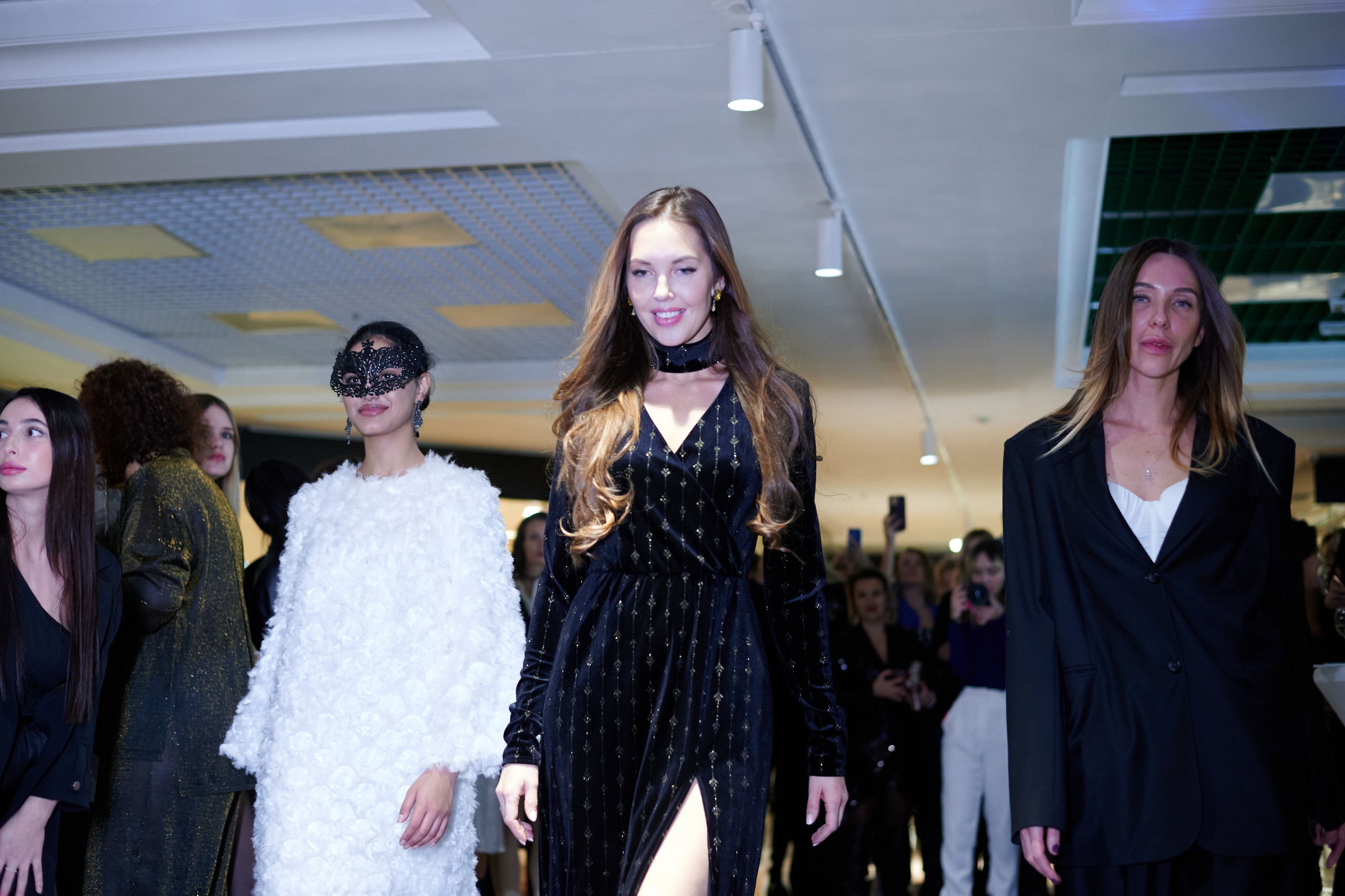 Fashion Collection photo + video. Профессиональный репортажный фотограф в Самаре Никита Королев