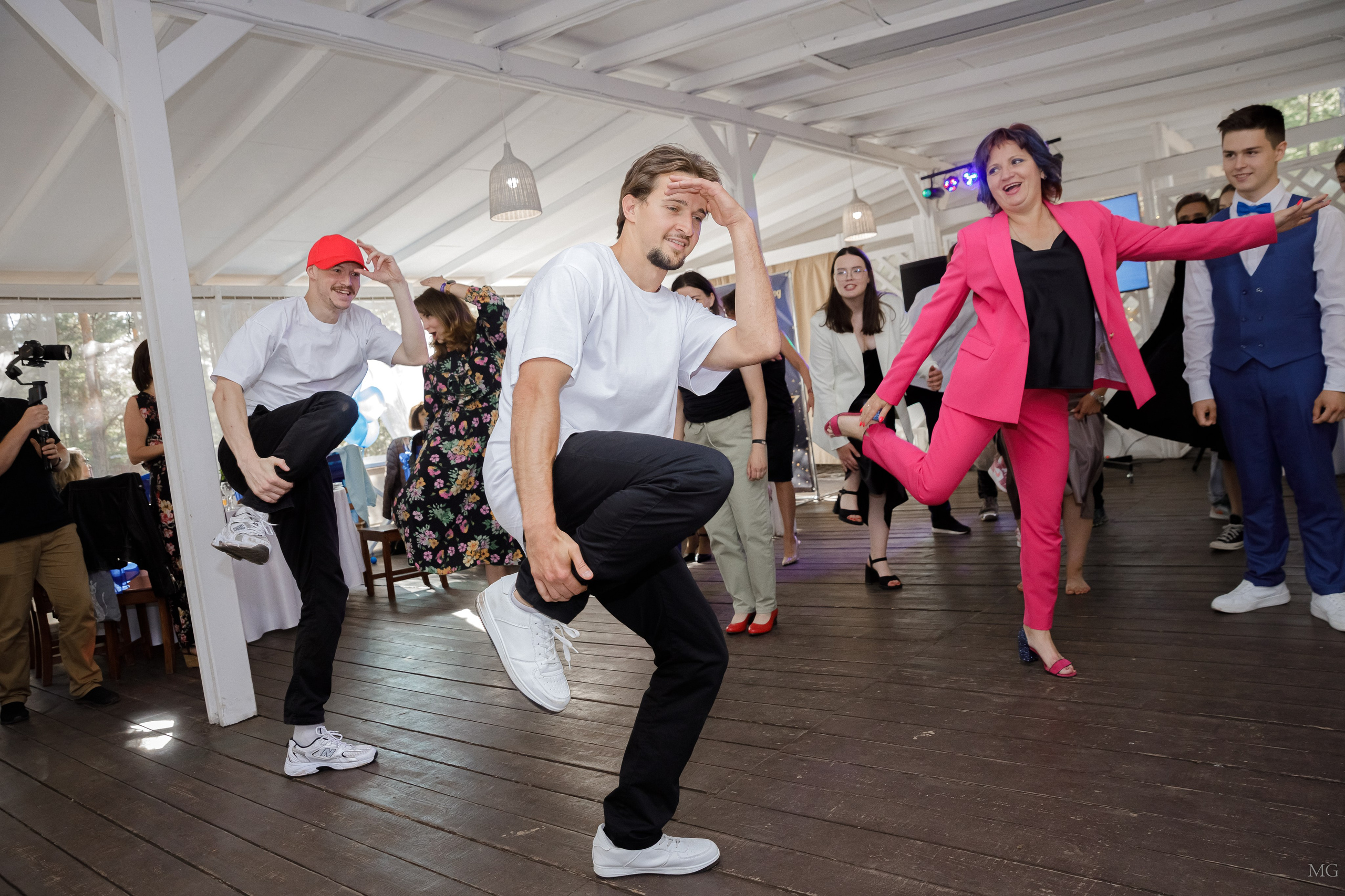 20.06.2024 Выпускной совместный Залесье. Маша Гонтарь Семейный домашний репортажный фотограф в Санкт-Петербурге