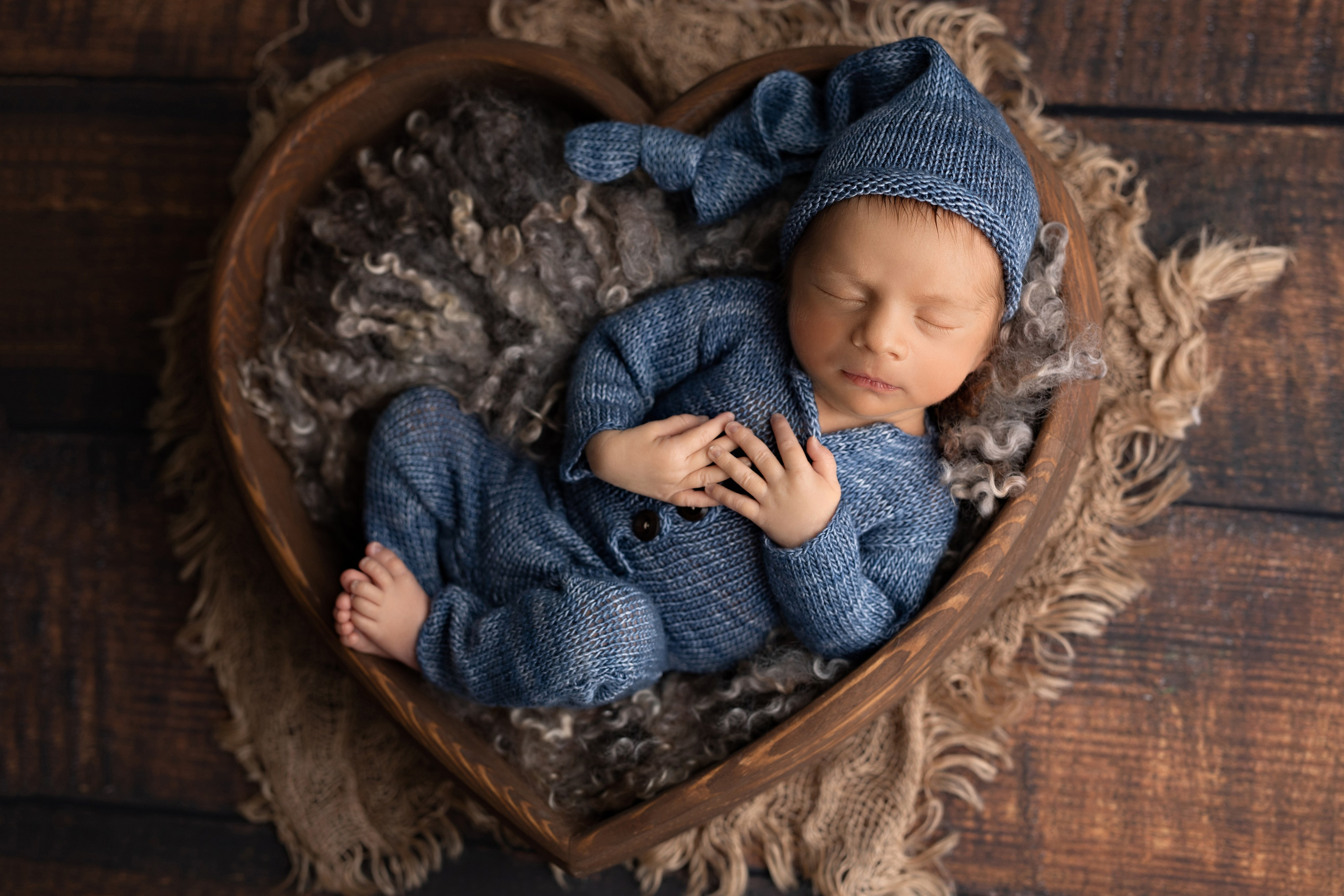 НОВОРОЖДЁННЫЕ. Фотограф новорожденных ньюборн в Новосибирске