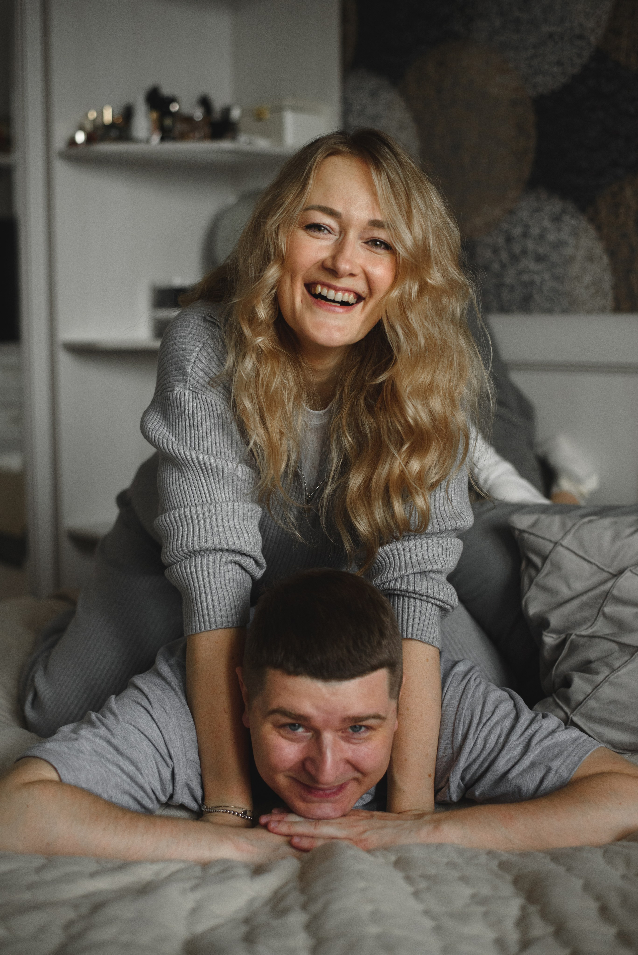 Home photo shoots in Montenegro. Photographer of newborns and children up to a year in Montenegro