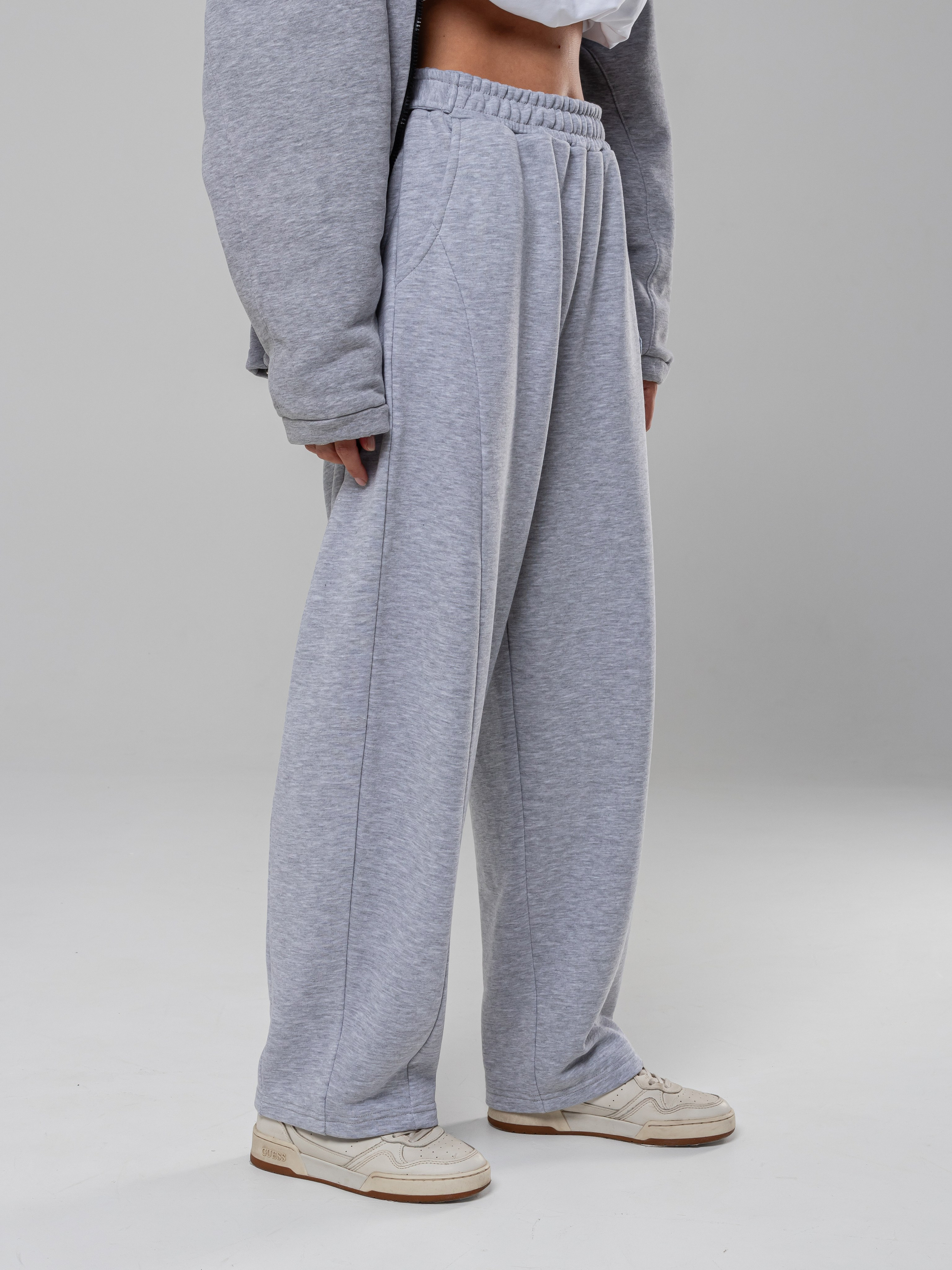 Худи и штаны. Фотограф в Краснодаре Арина Кудряшова