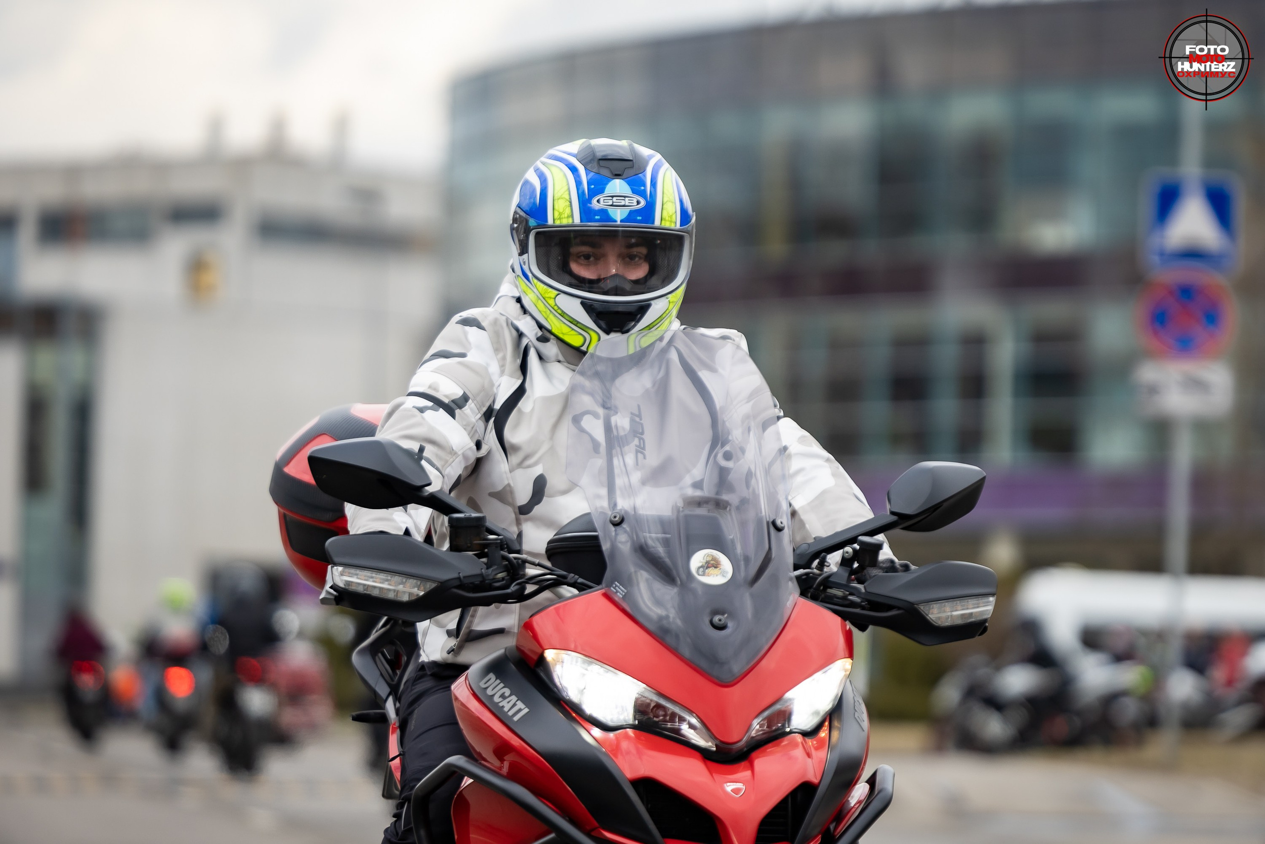 Марафон на Островной 30.03.25. Фотограф Владимир Охрименко