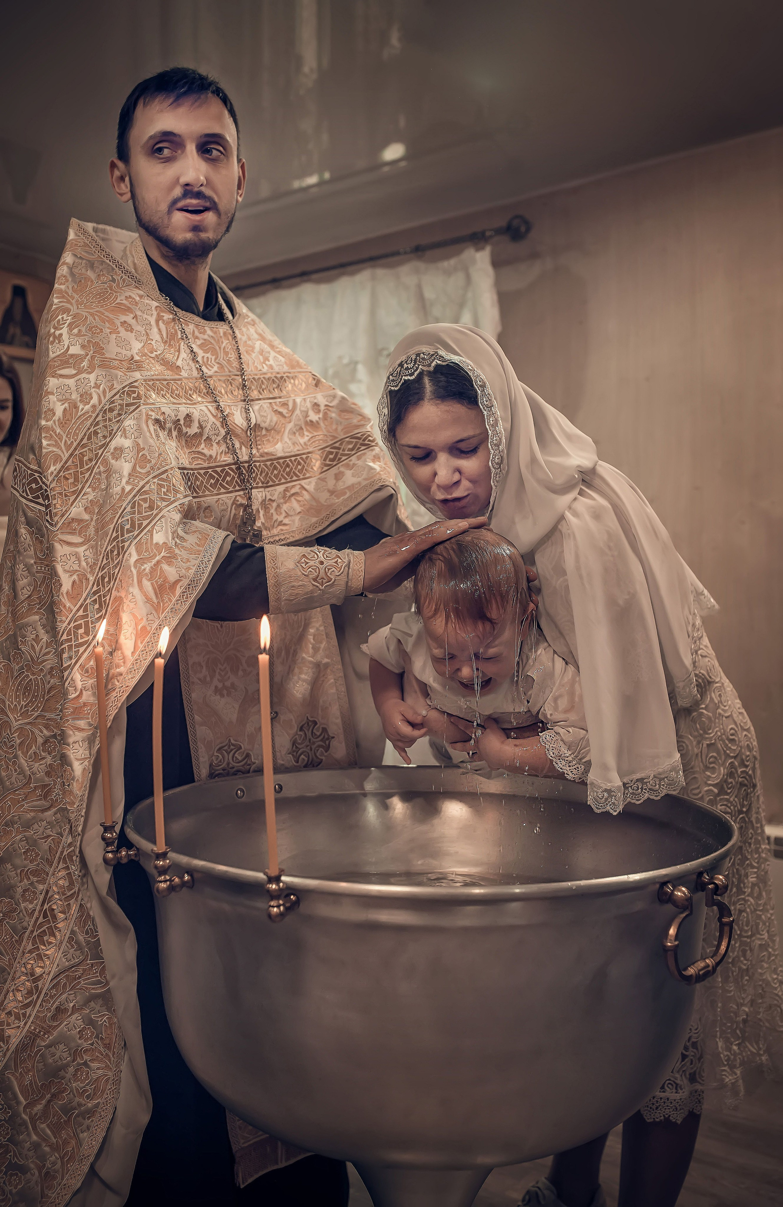 Сьемка крещения в Красноярске. Фотографы крещения/венчания  Красноярск Татьяна и Вячеслав Переваловы