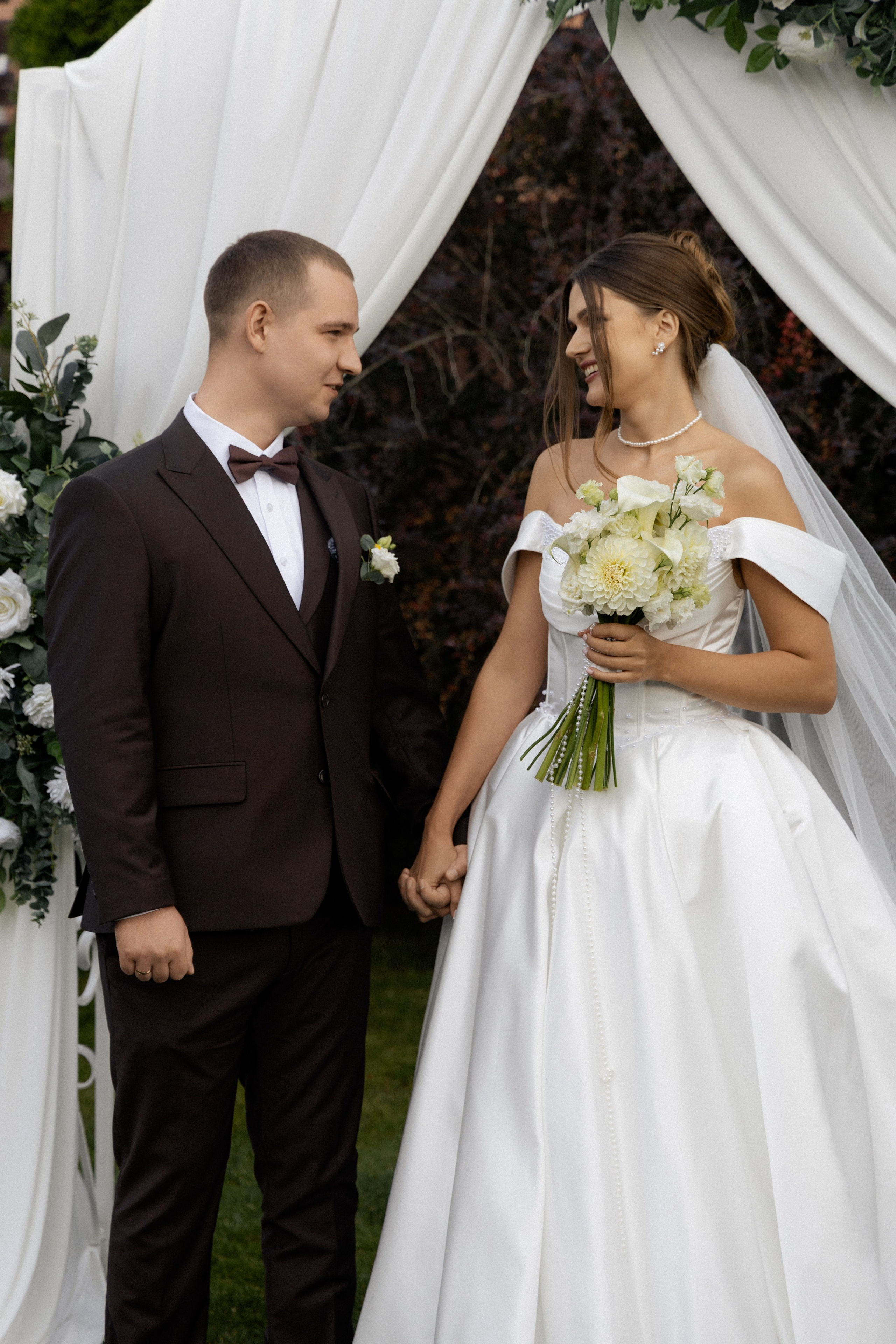 Свадебная фотосессия Анастасии и Игоря в Усадьбе Легенда. Свадебный фотограф в Минске/Беларуси Сергей Спиридонов