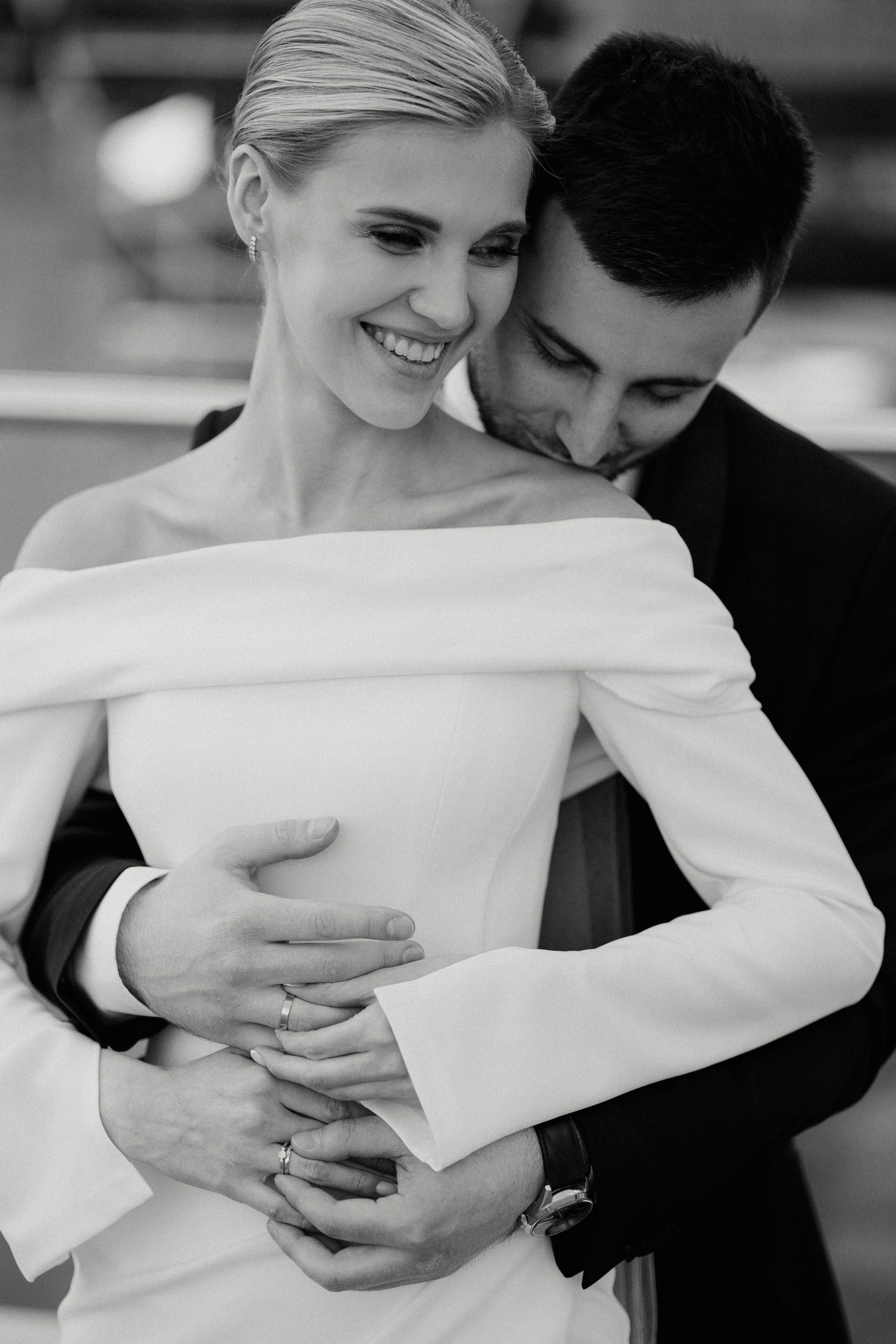 Свадебная фотосессия на стадионе Спартак. Свадебный фотограф в Москве. свадебная фотосессия Москва. Фотограф в Москве Валерия Рожкова