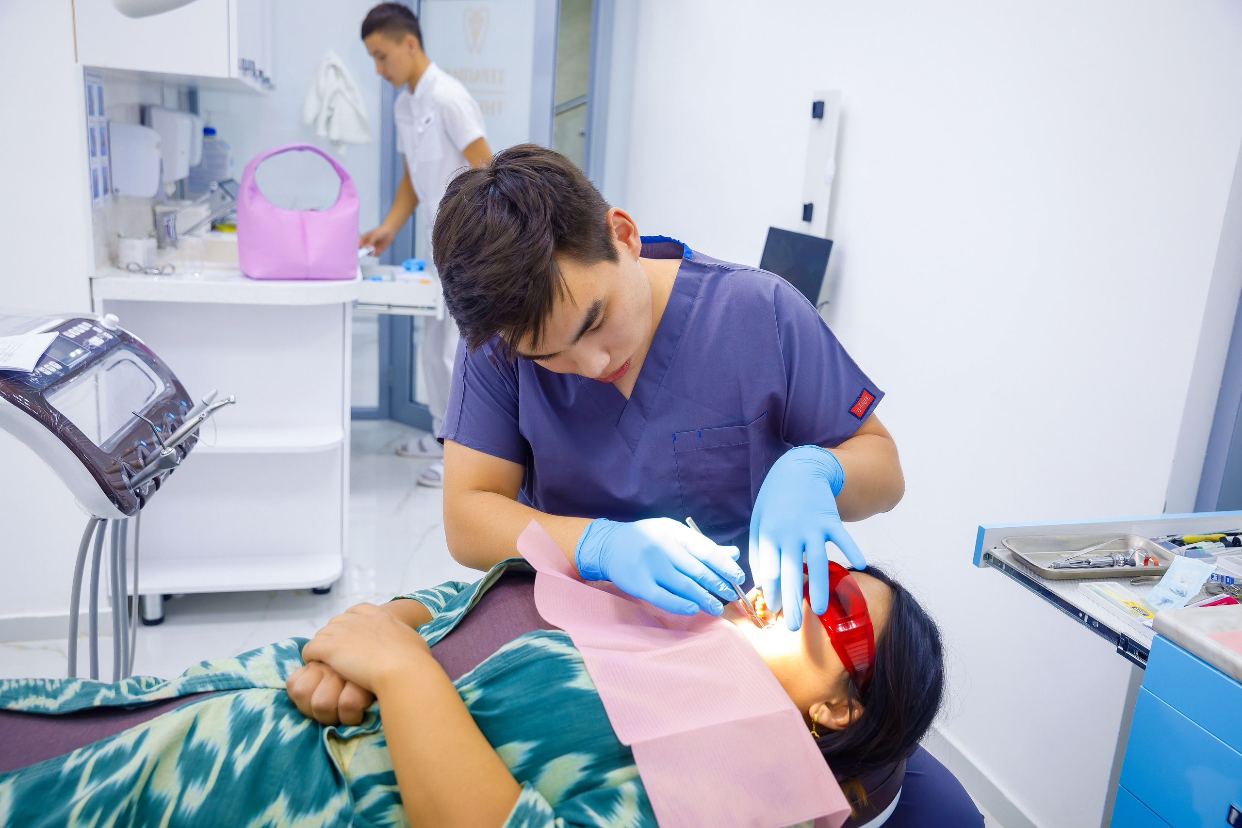 Стамотология. Семейный и Свадебный фотограф в Астане Александр Астапов