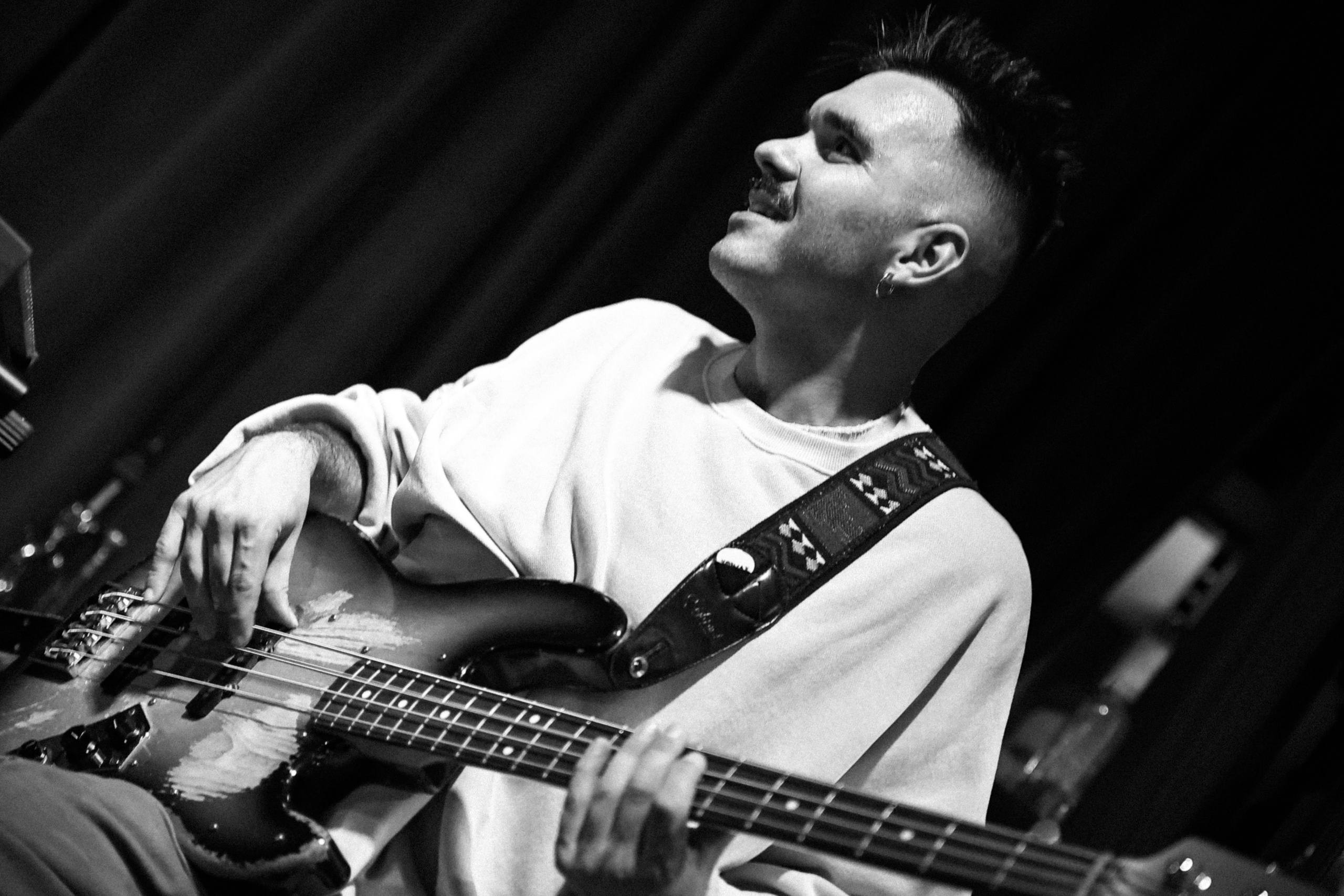 Витя Скорбенко (16 тонн)