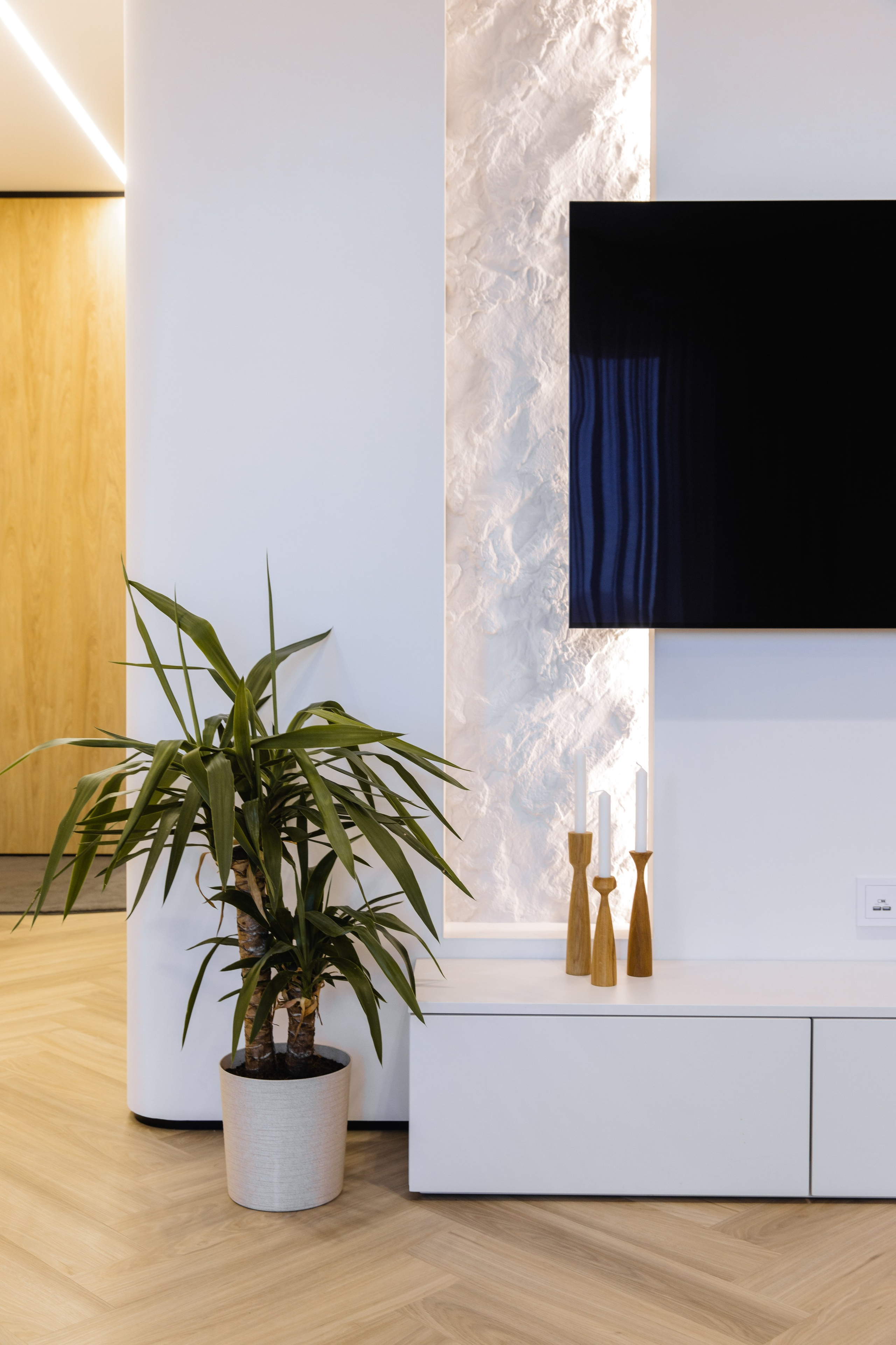 Rozalux. ГУДРУМ — Мебель на заказ в Томске | Кухни | Шкафы | Стулья и Столы