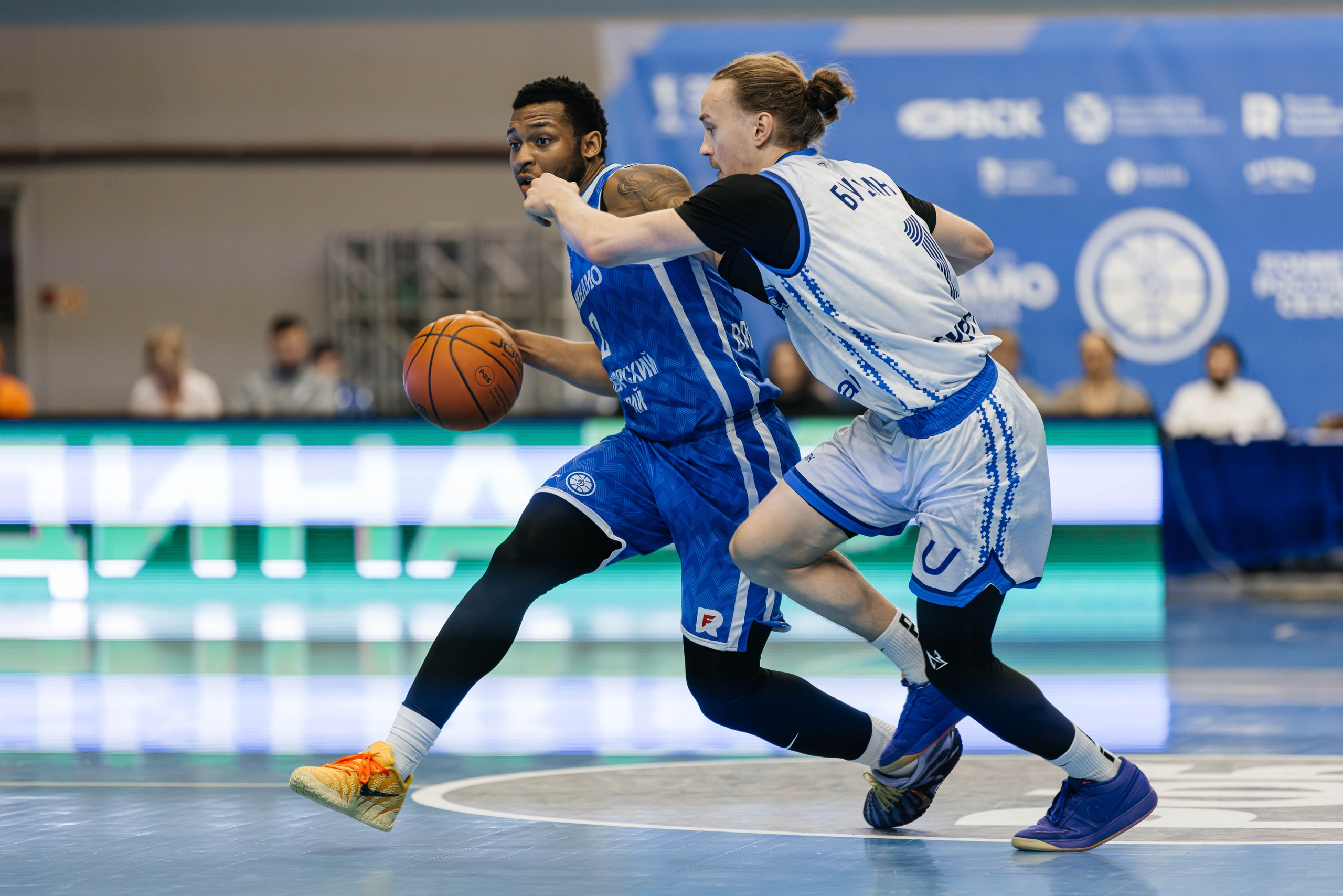 Баскетбол — Динамо. Репортажный и свадебный фотограф во Владивостоке Максим Цой