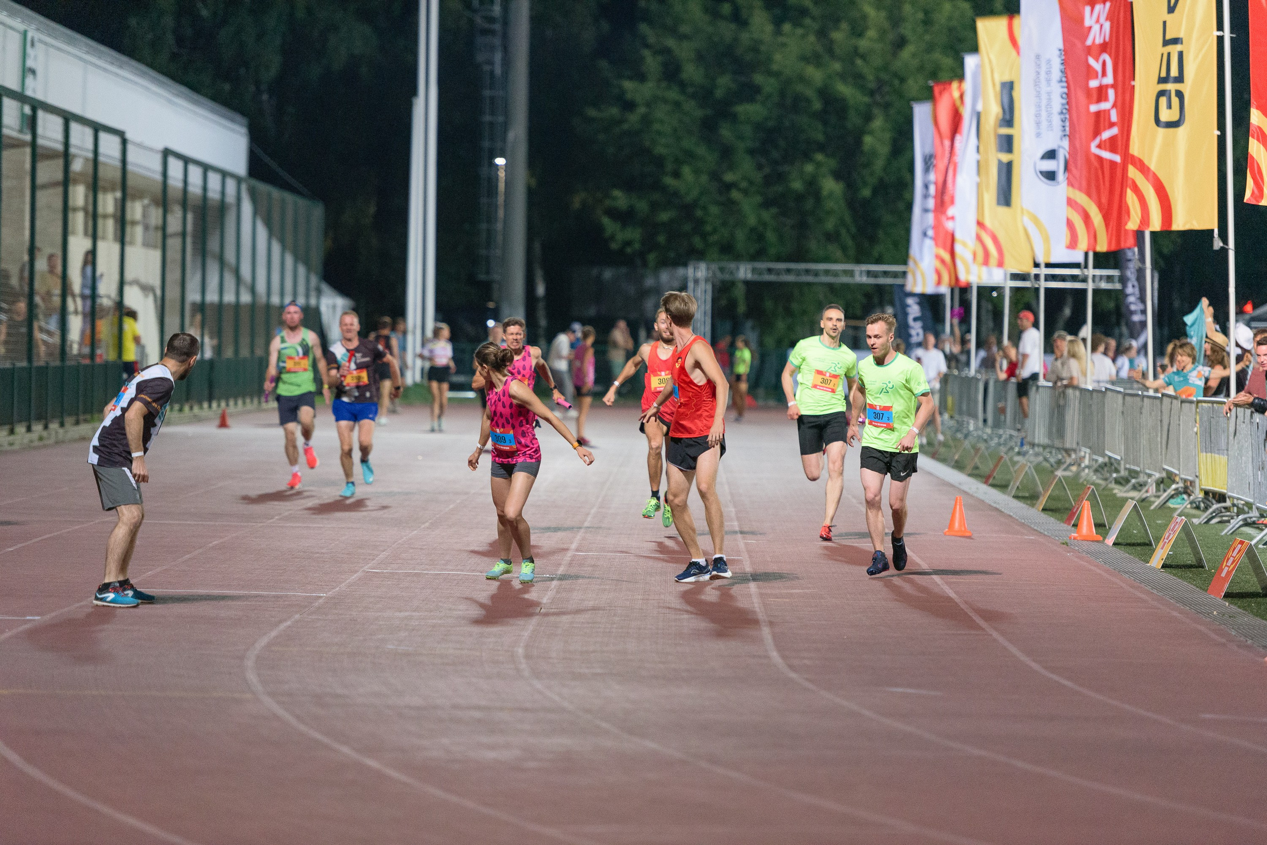 Битва беговых клубов. Репортажный фотограф Сергей Квартальнов