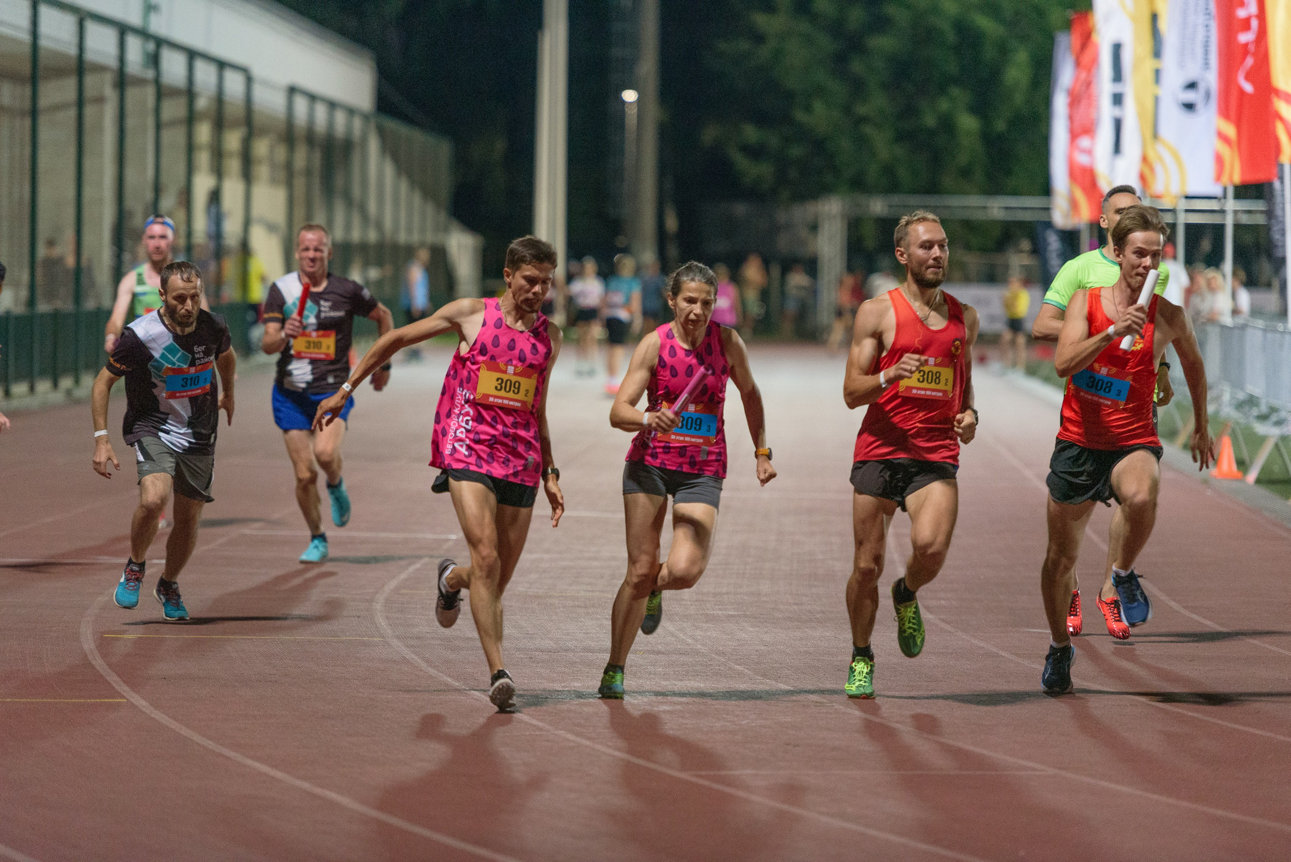 Битва беговых клубов. Репортажный фотограф Сергей Квартальнов