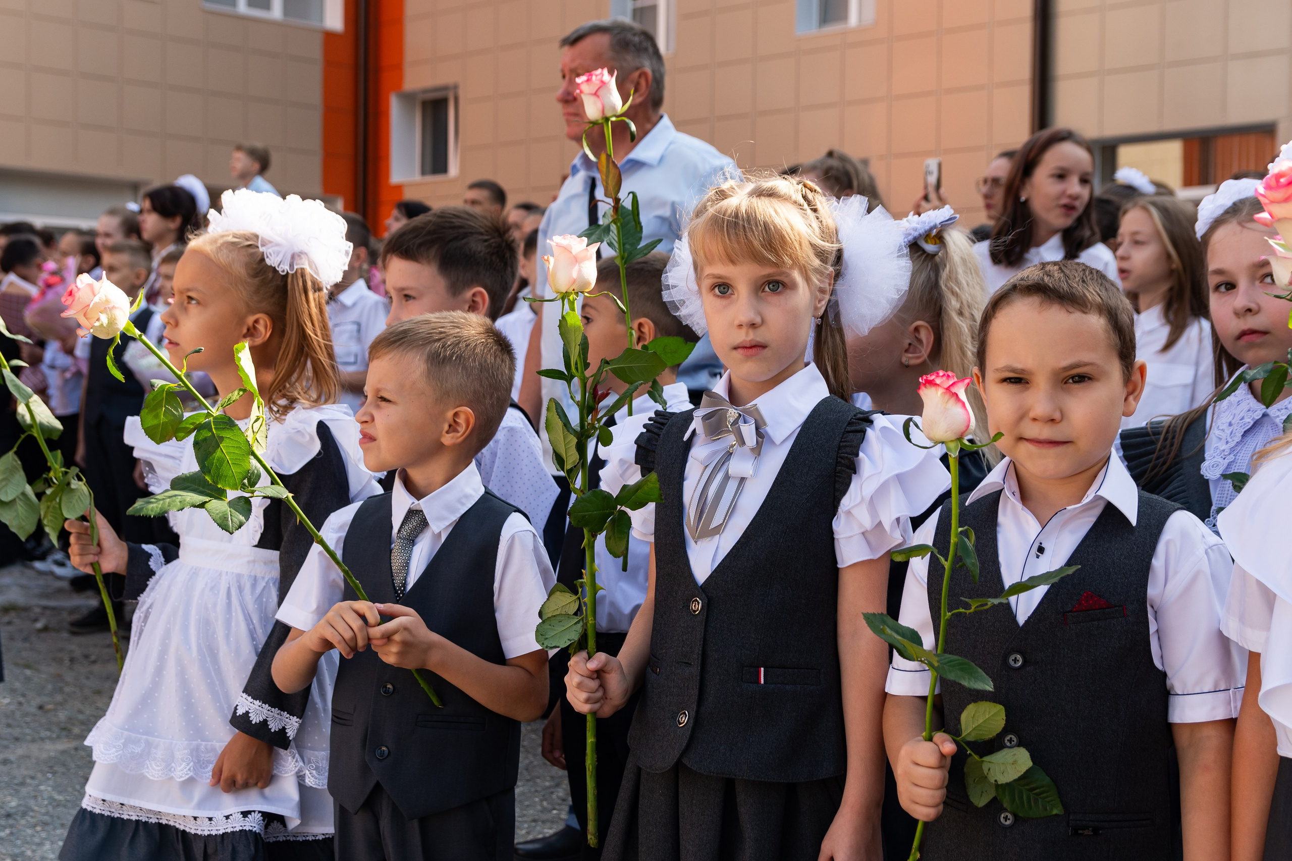 Школьная линейка. Репортажный фотограф в Ставрополе