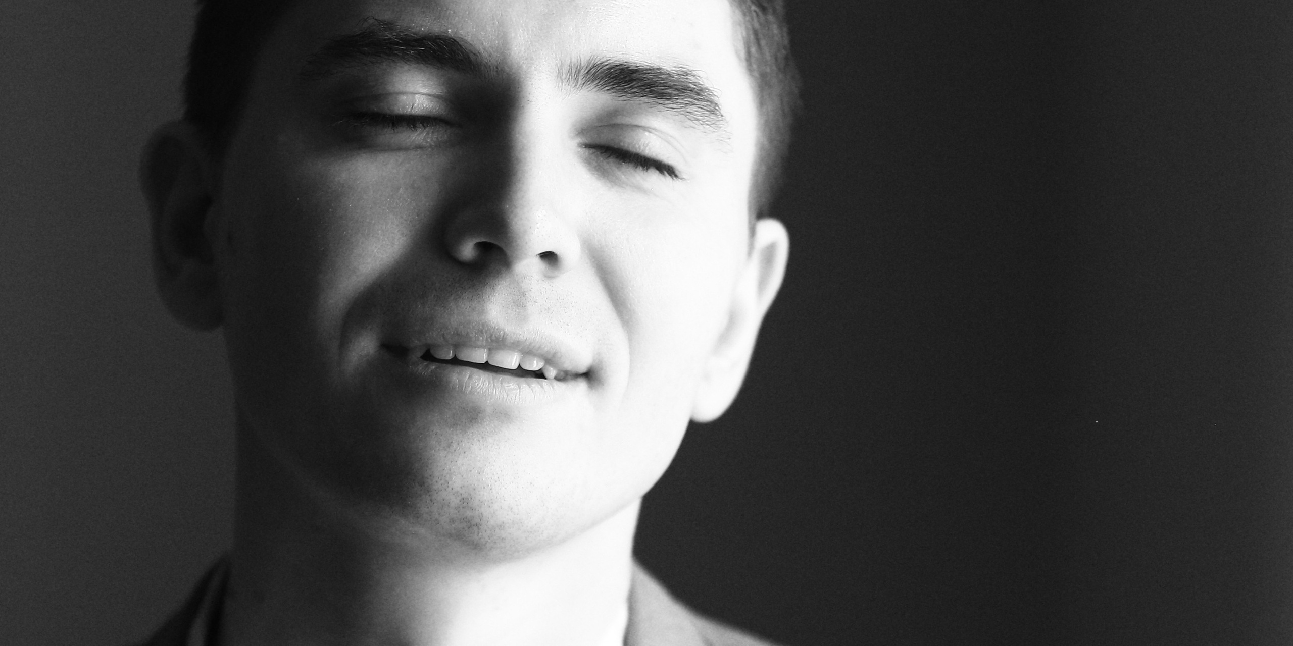 Алексей Дюжев. Ведущий событий. Фотографирую масштабные события, людей и их истории по всему миру. Константин Трубников