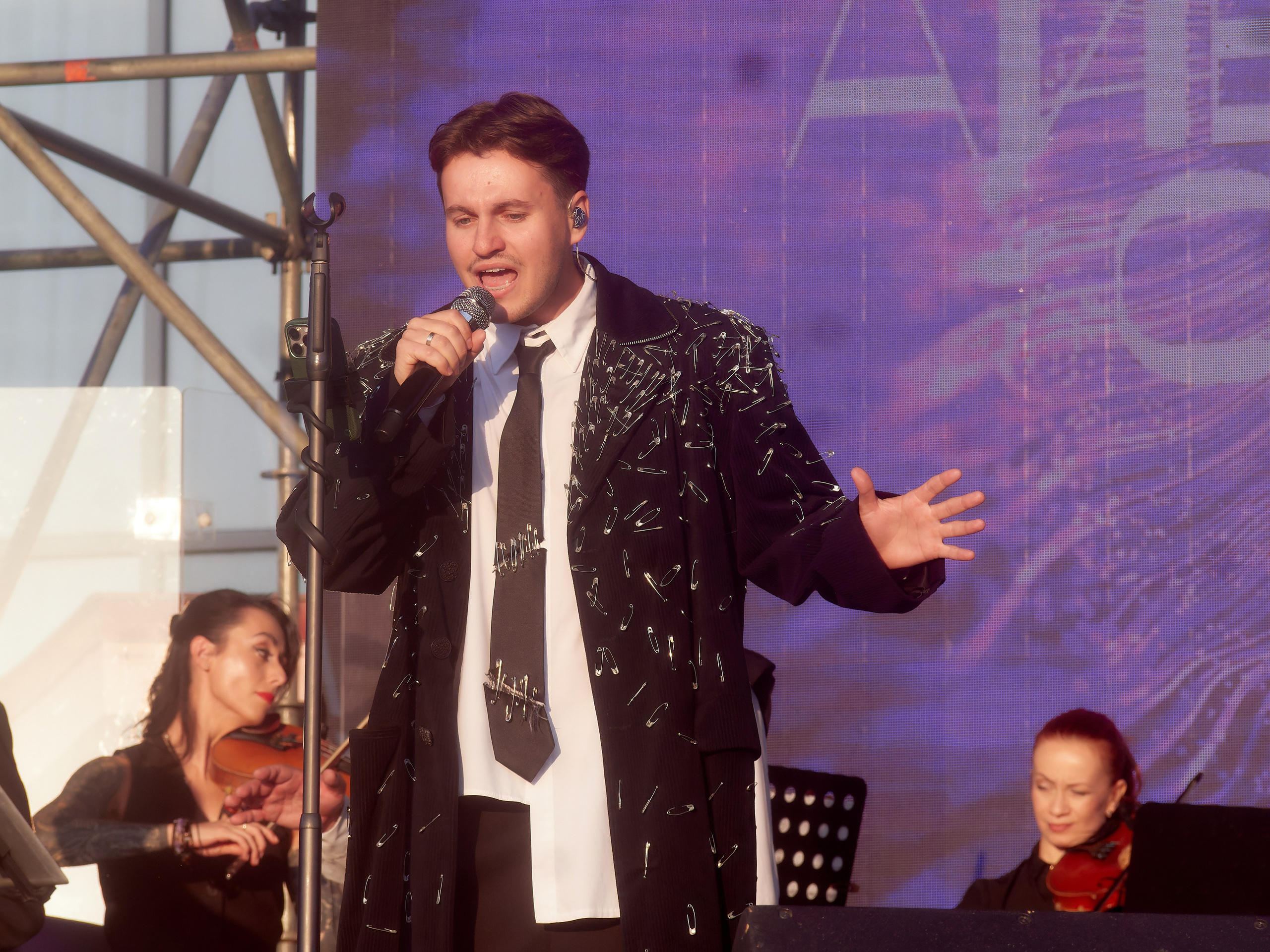 День города Айвазовский Оркестра и шоу барабанщиков. Семейный и детский фотограф в Междуреченск Олег Бамбульский