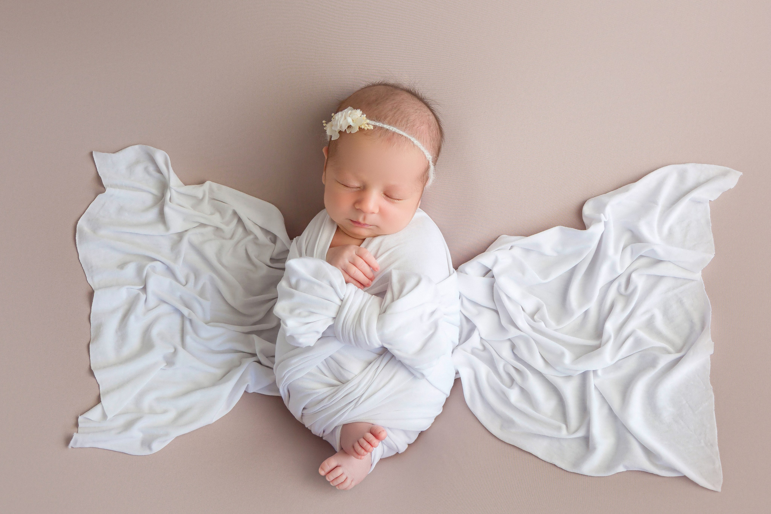 Новорожденные. Фотограф новорожденных в Симферополе Эльмира тизе