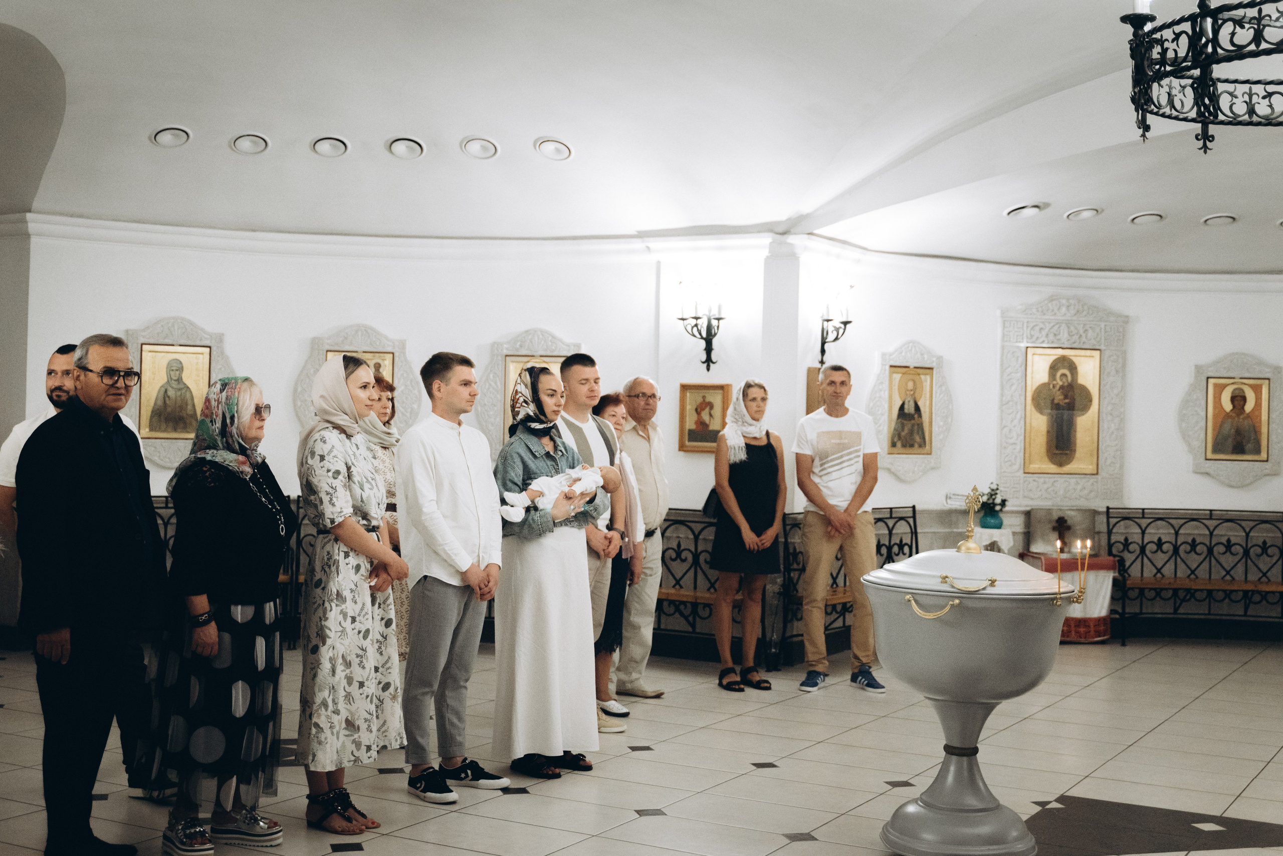 Крещение Максима (Криптовый храм в честь собора Новомучеников). Семейный фотограф в Минске Дарья Дреко