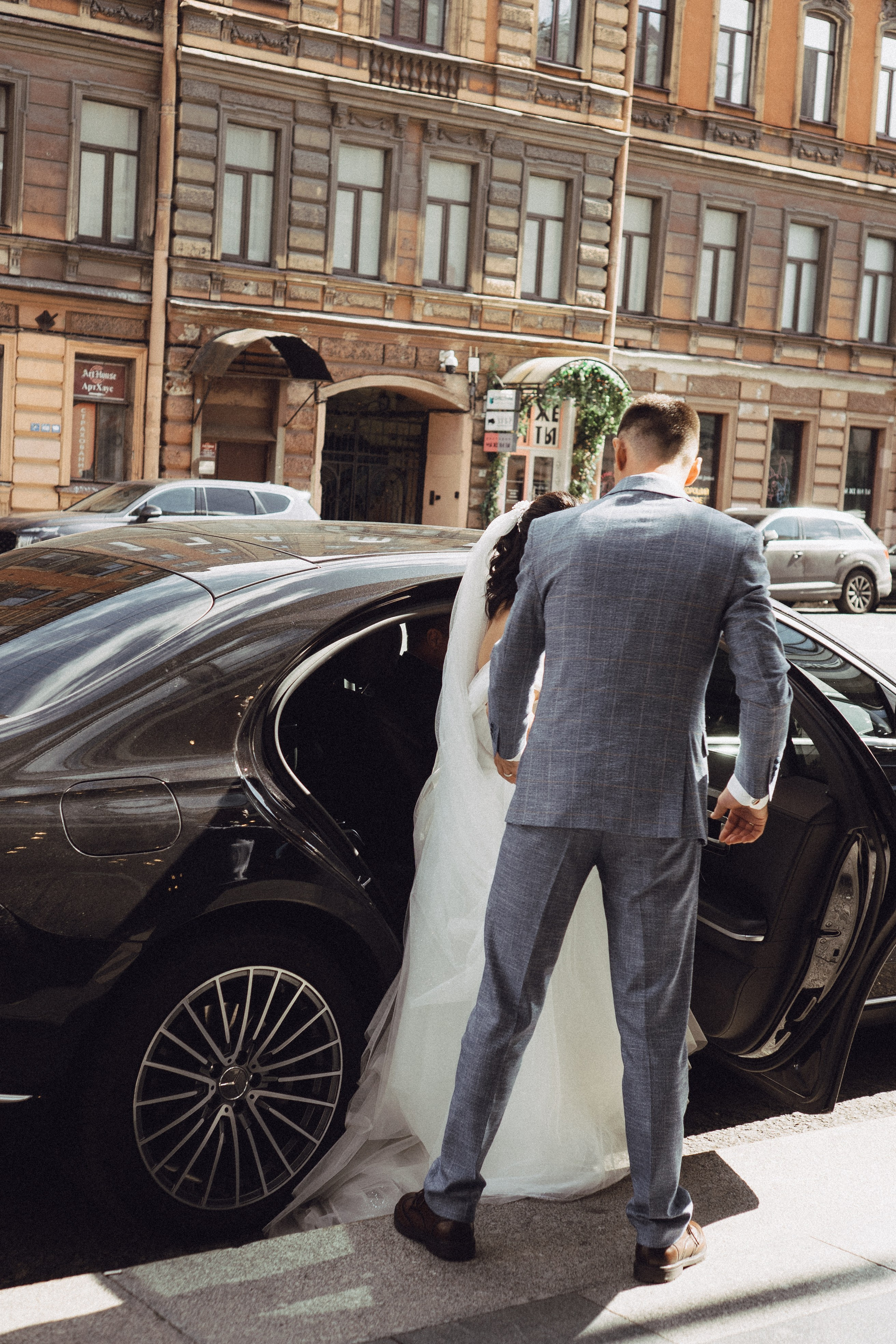 СВАДЕБНАЯ ПРОГУЛКА РЕСТОРАН МЫ ЖЕ НА ТЫ И ФОТОСЕССИИЯ С АВТОМОБИЛЕМ. Профессиональный фотограф, Санкт-Петербург — Виктория Богомолова