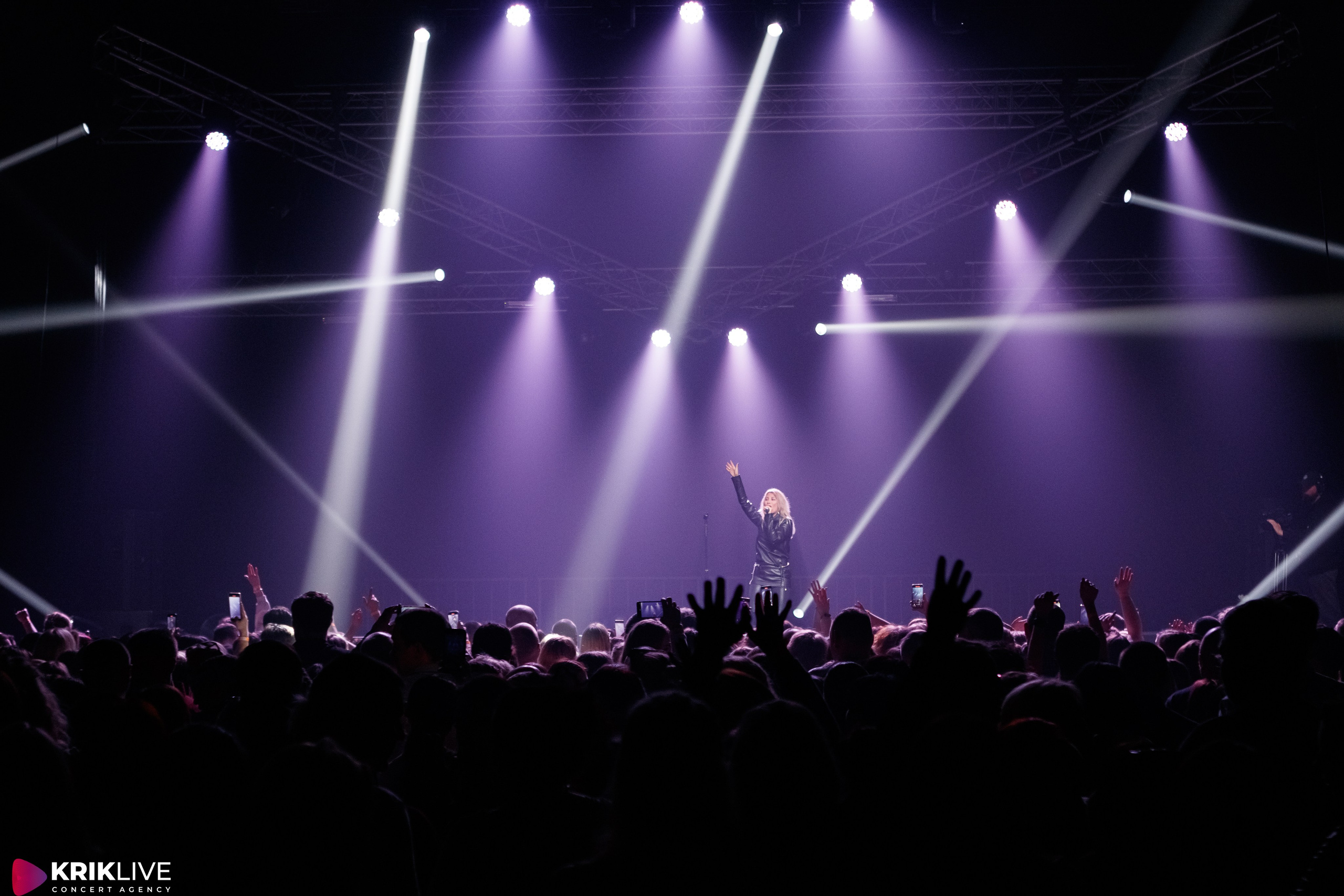 Дискач 90-х. Портретный и пейзажный фотограф Никита Павлов