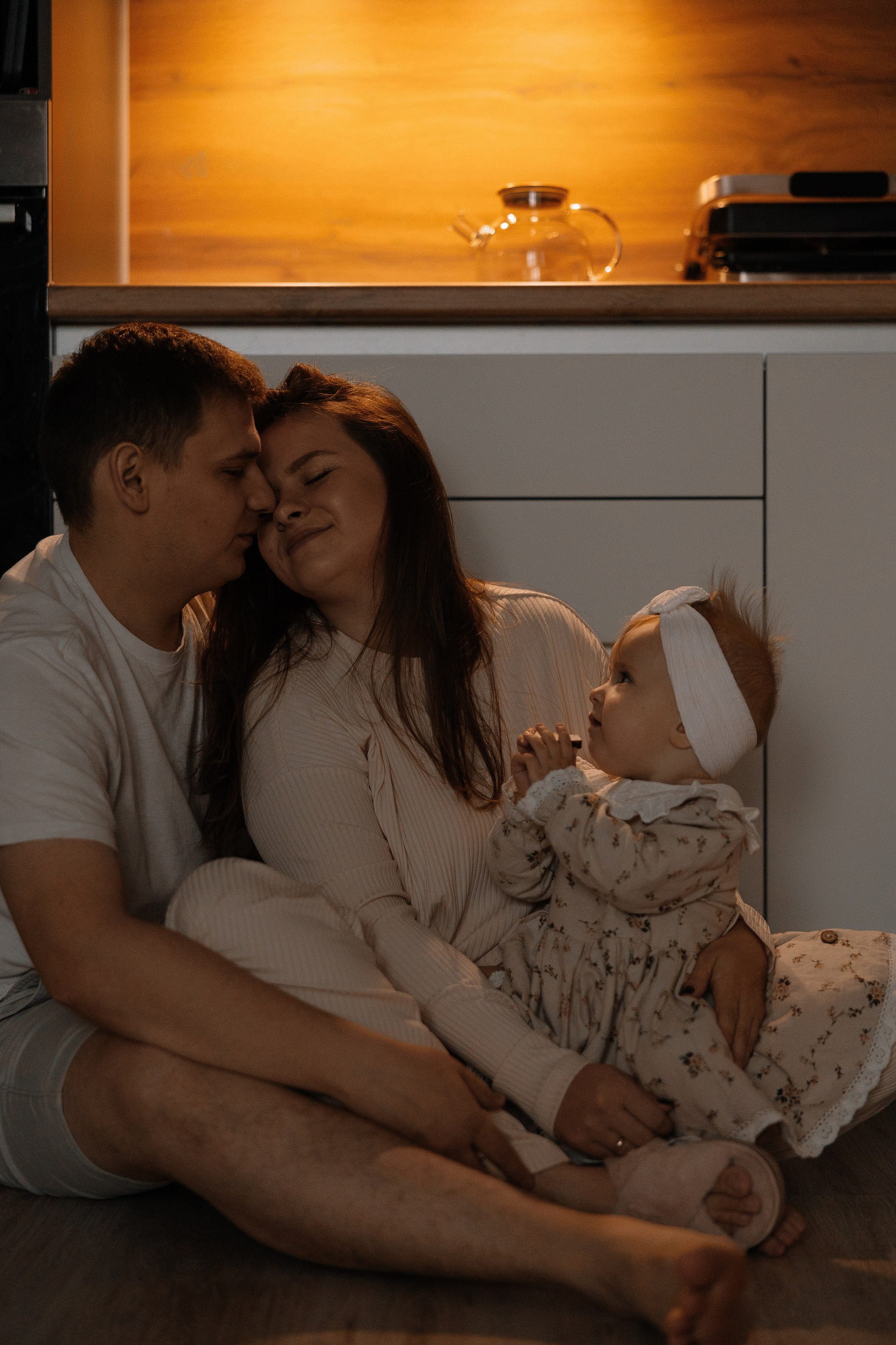 Дома тоже можно. Свадебный и семейный Фотограф Денис Кошель