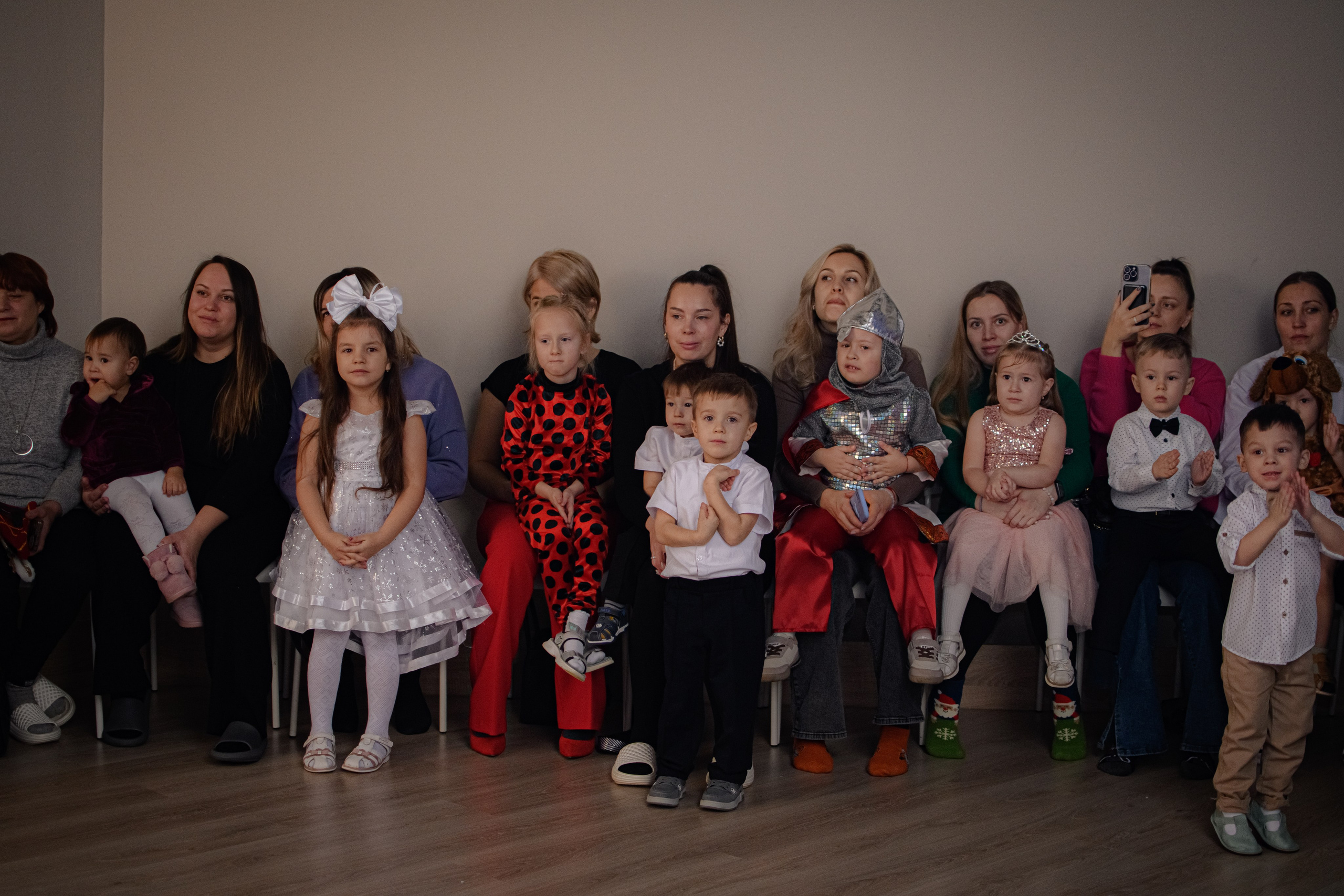 HAPPY NEW YEAR. Photokarish